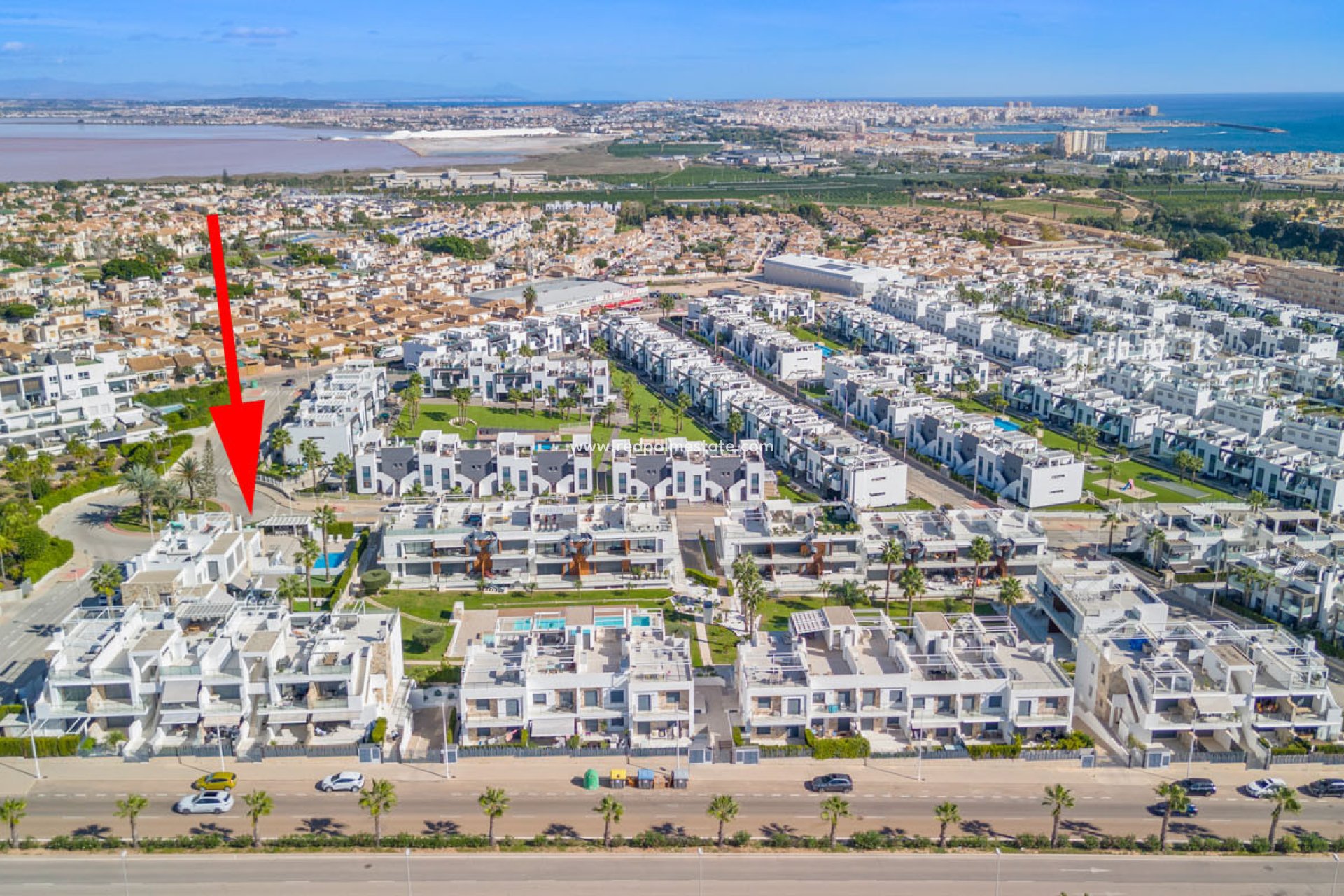 Resale - Bungalow -
Torrevieja