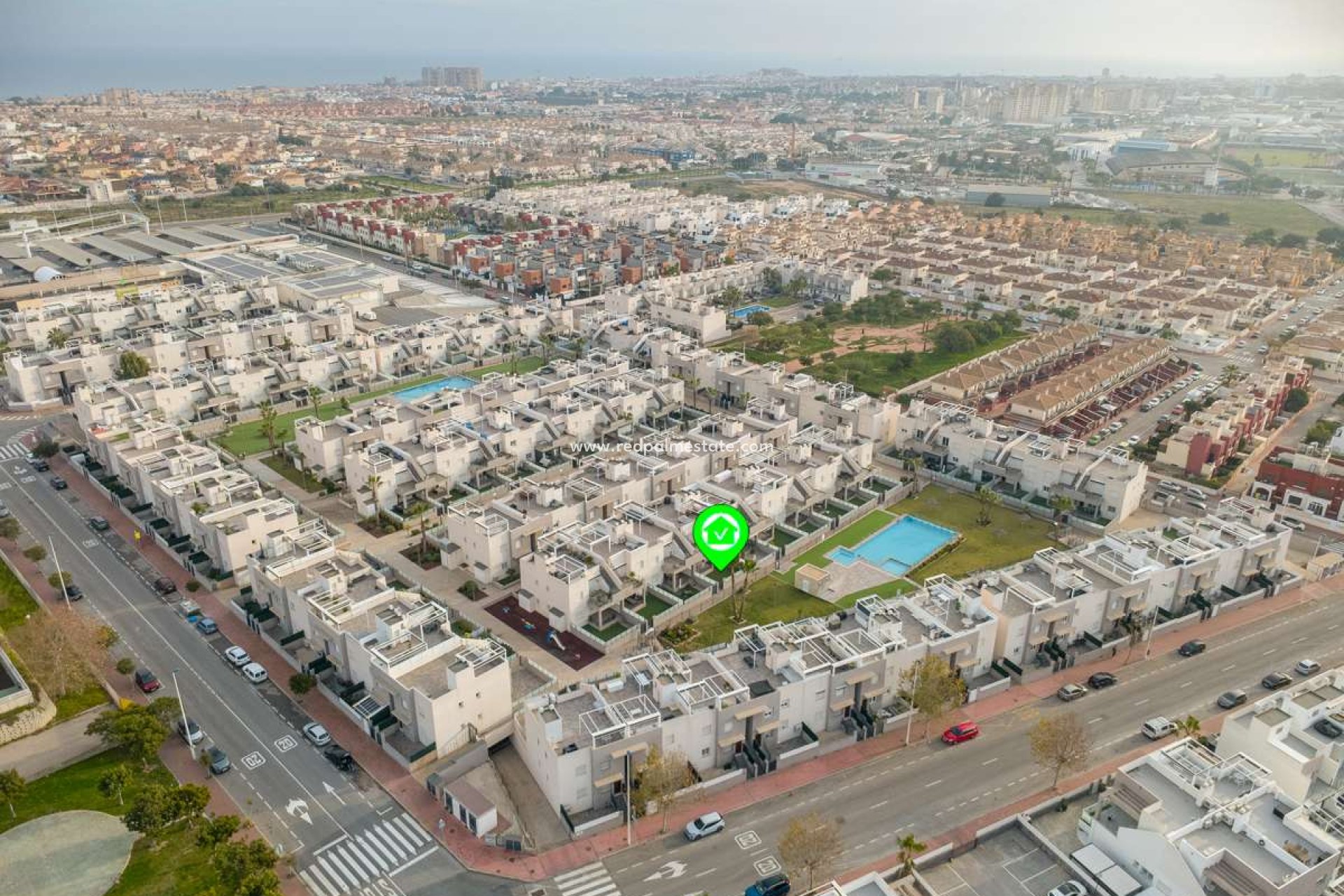 Resale - Bungalow -
Torrevieja