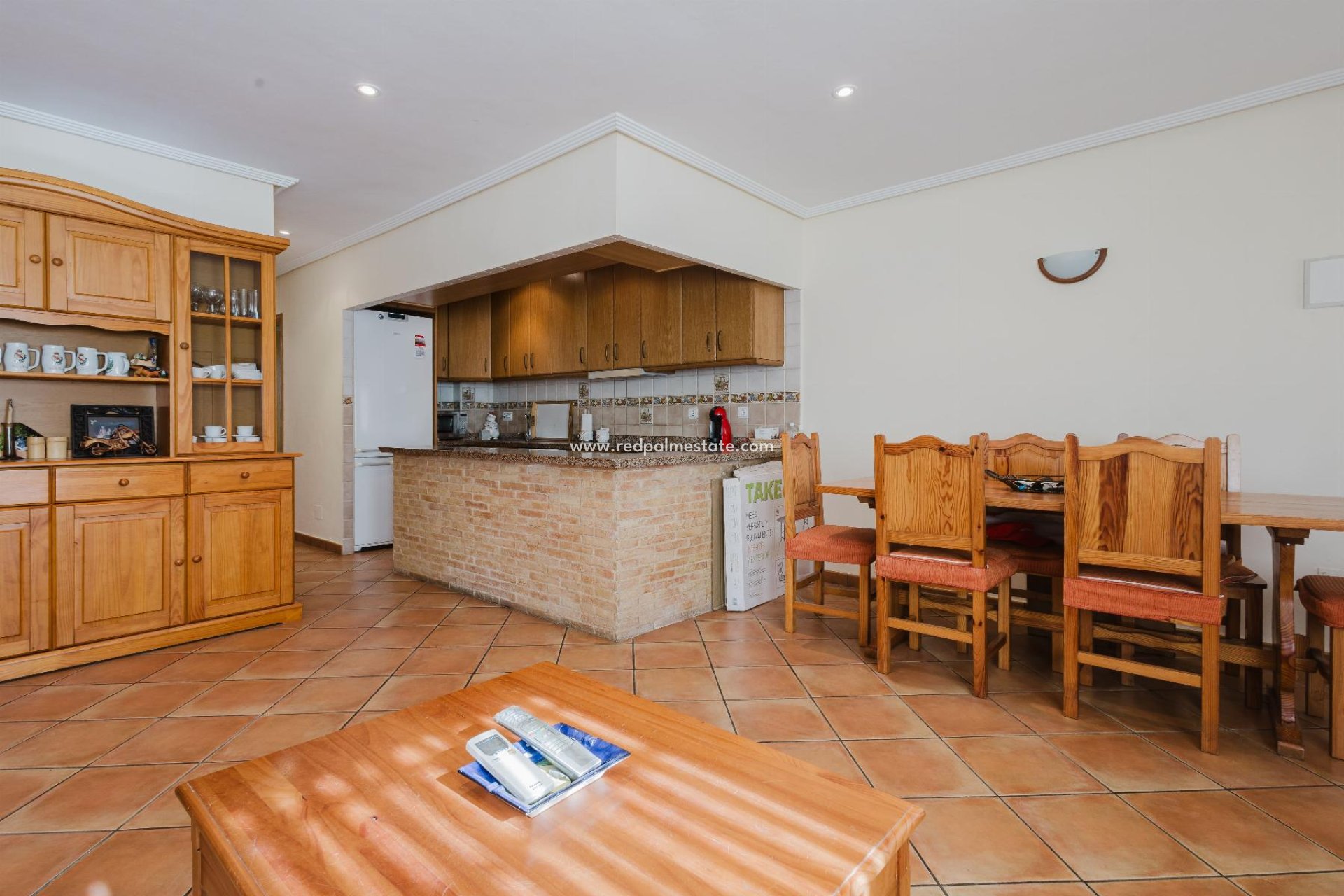 Resale - Bungalow -
Torrevieja