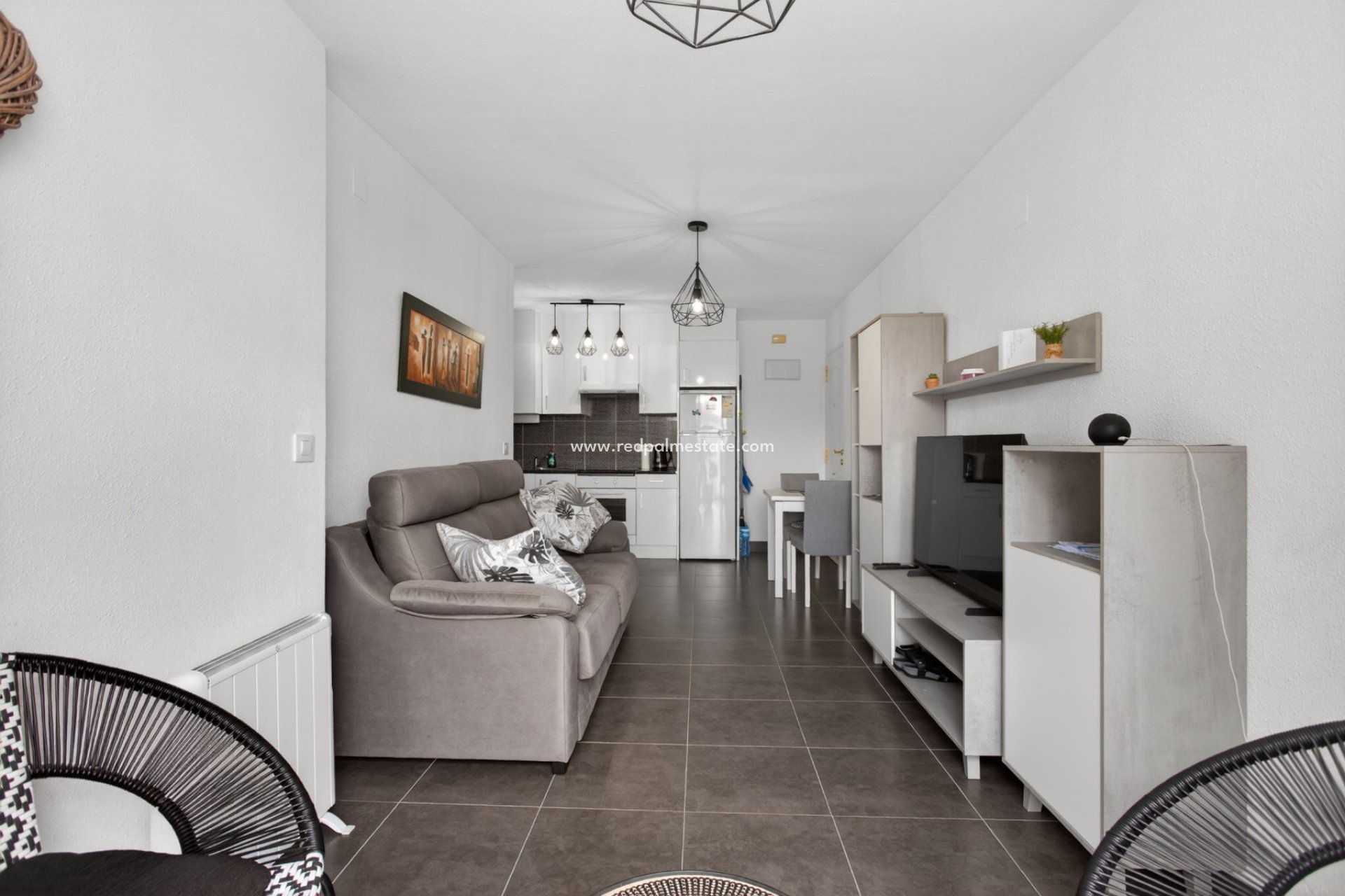 Resale - Bungalow -
Torrevieja