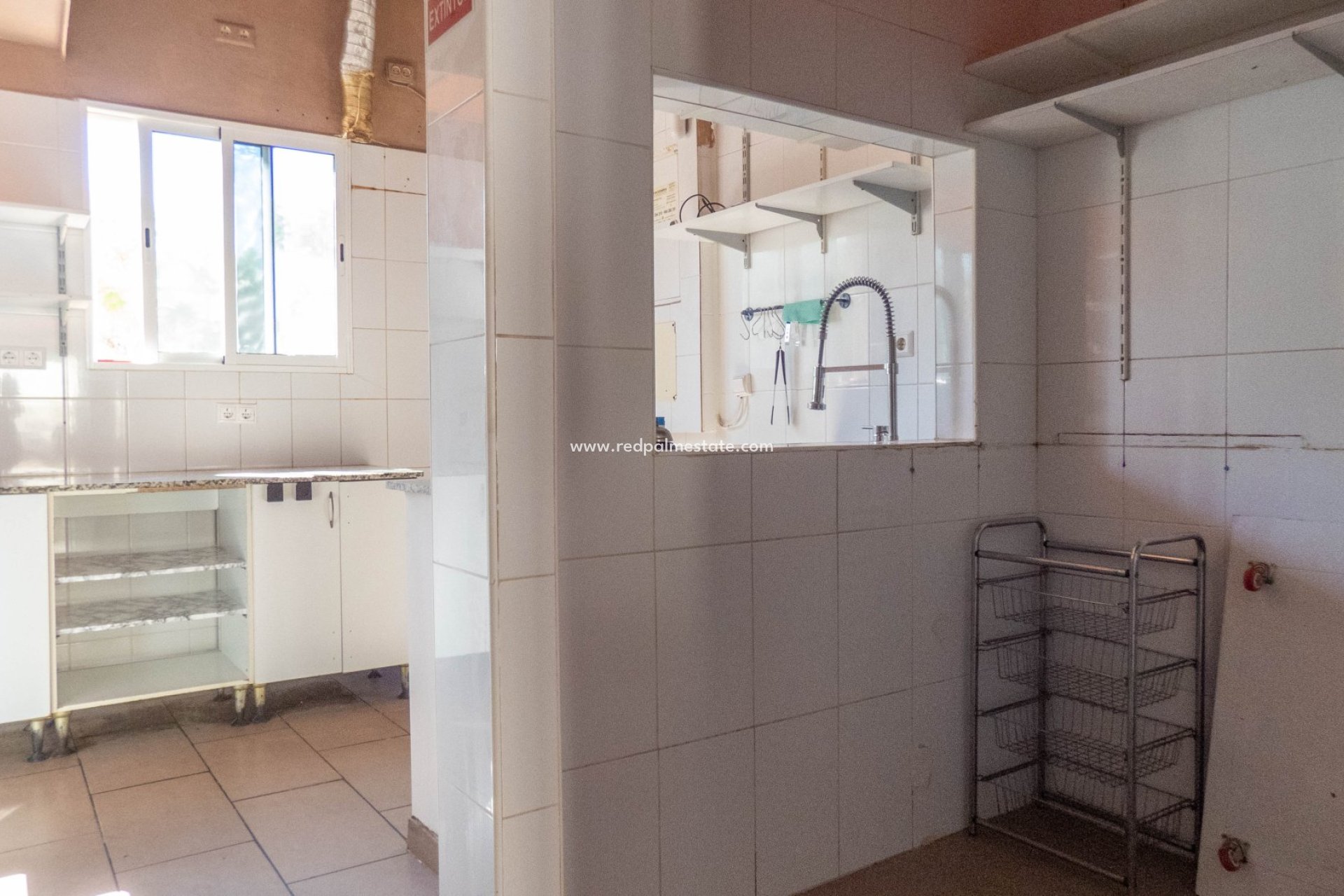 Resale - Business -
Algorfa - Inland