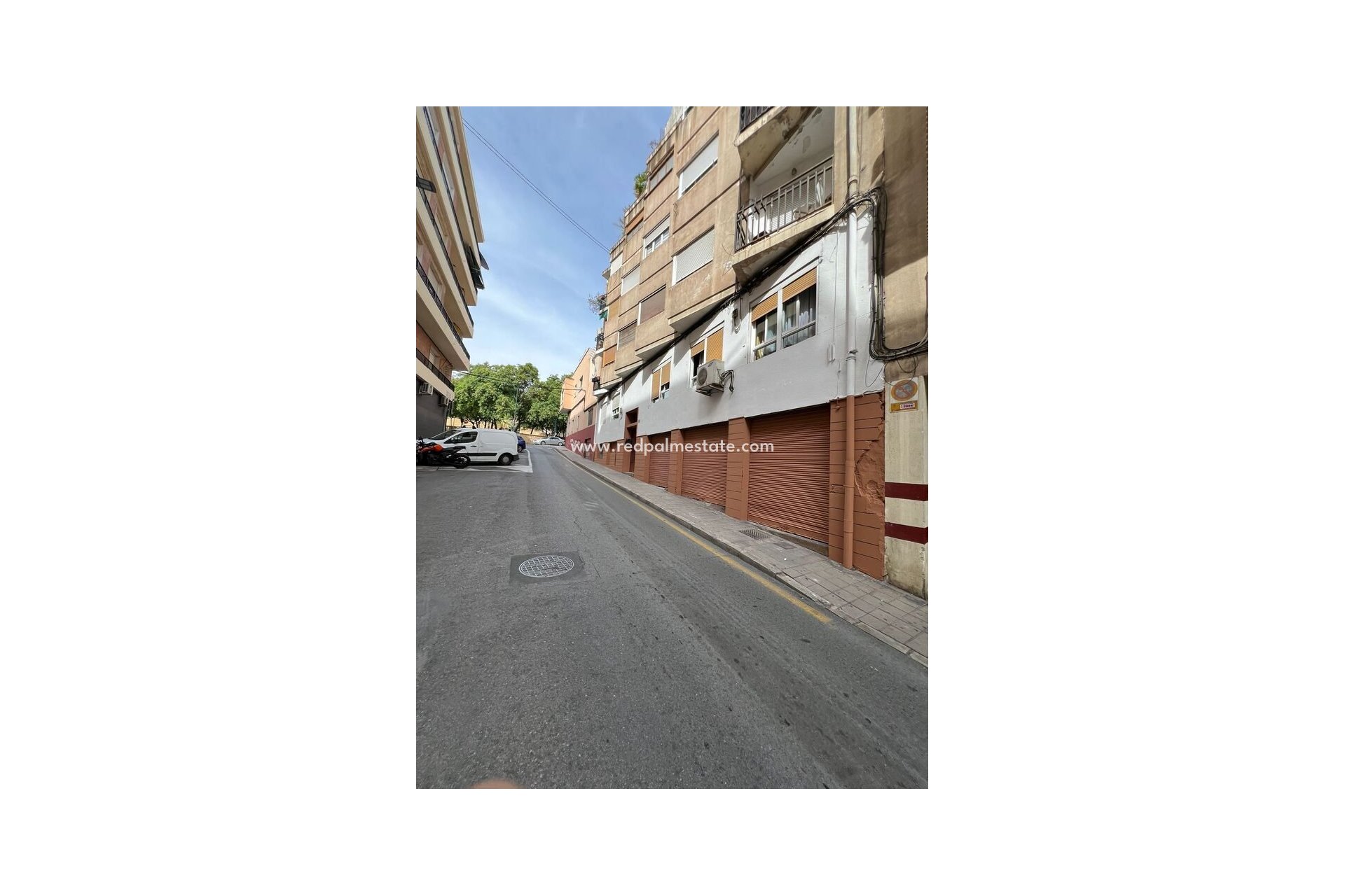 Resale - Business -
Alicante - Campoamor