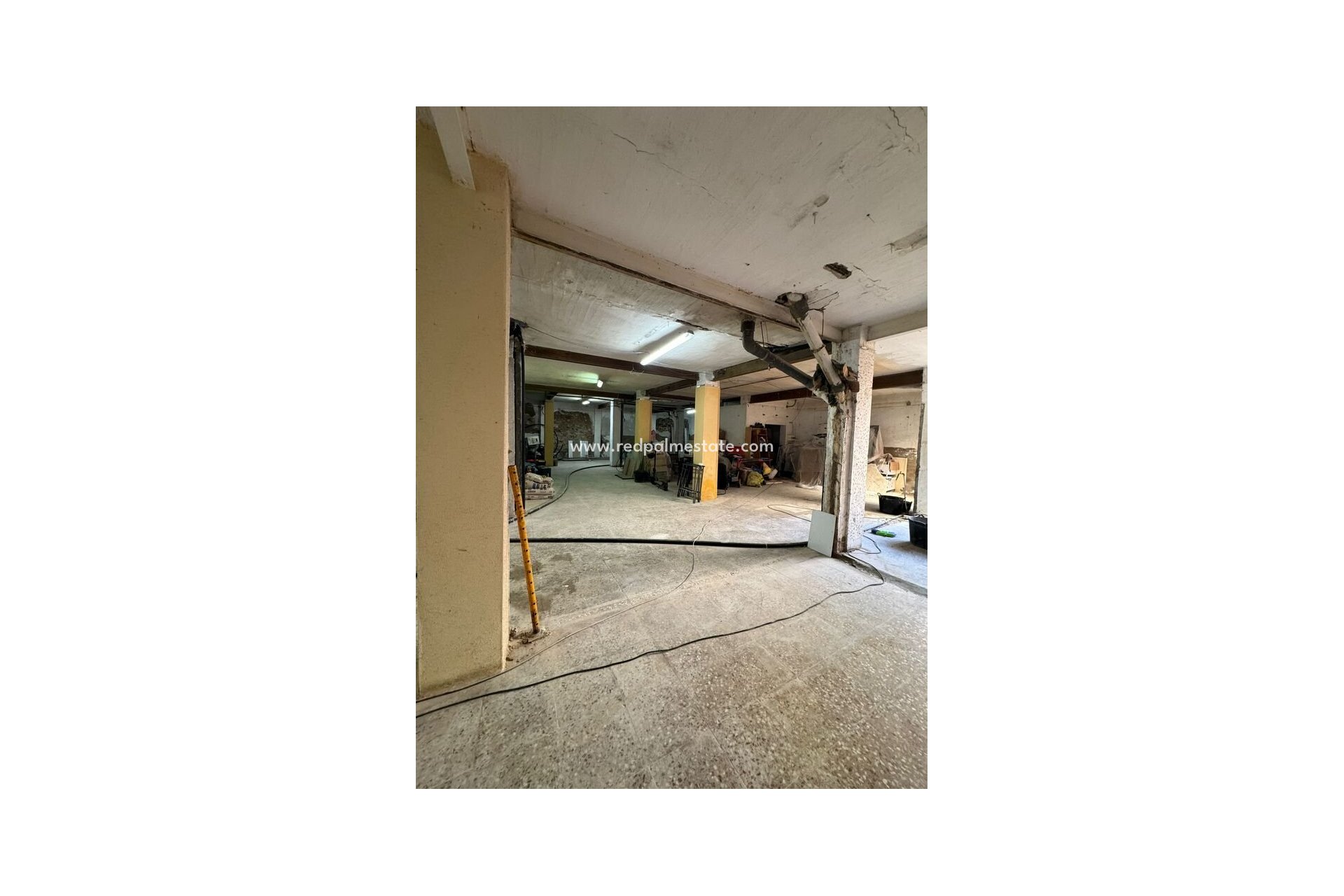 Resale - Business -
Alicante - Campoamor