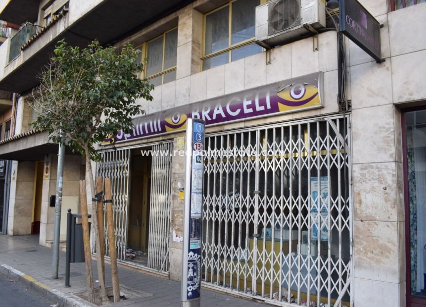 Resale - Business -
Alicante