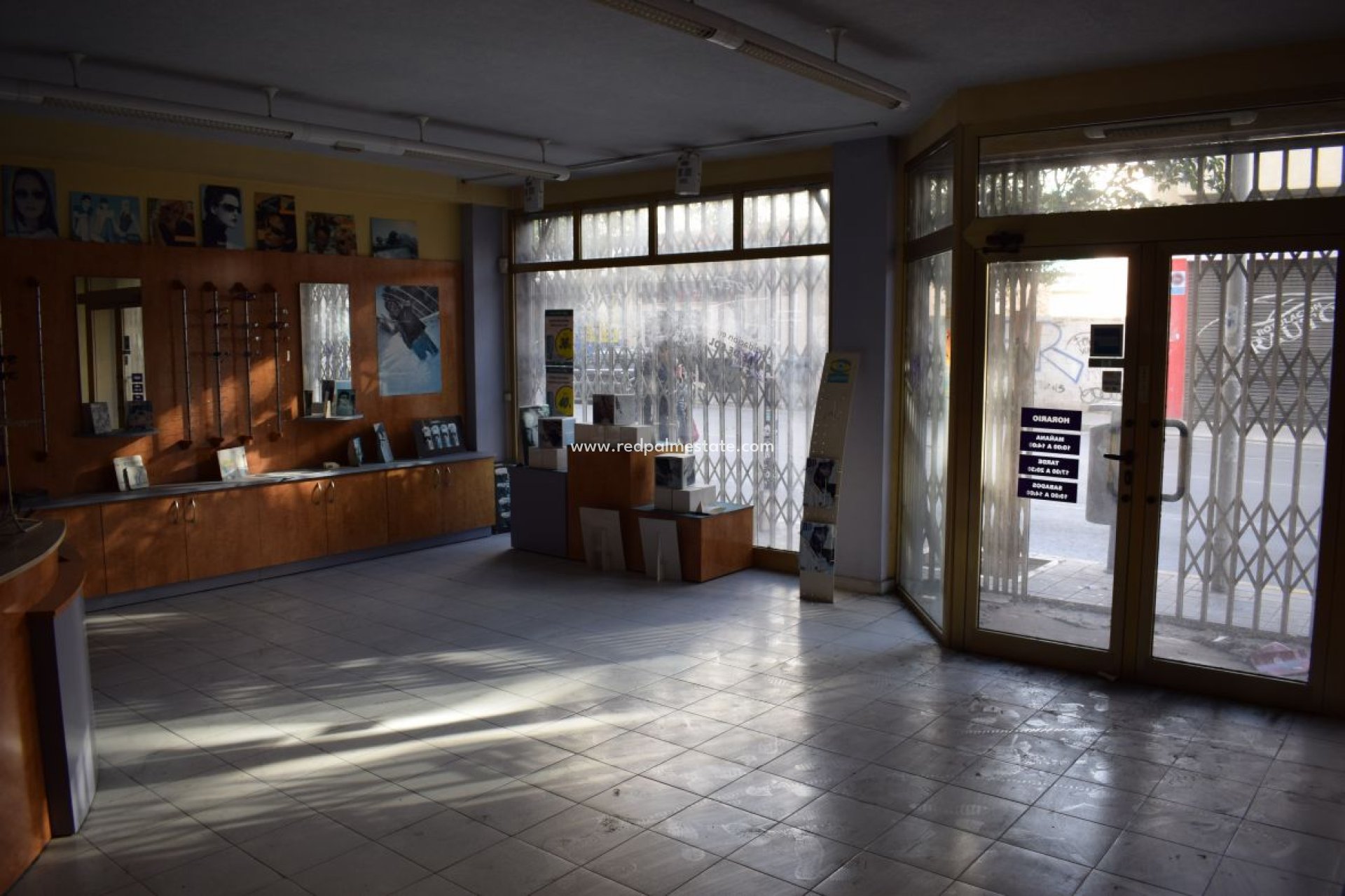 Resale - Business -
Alicante