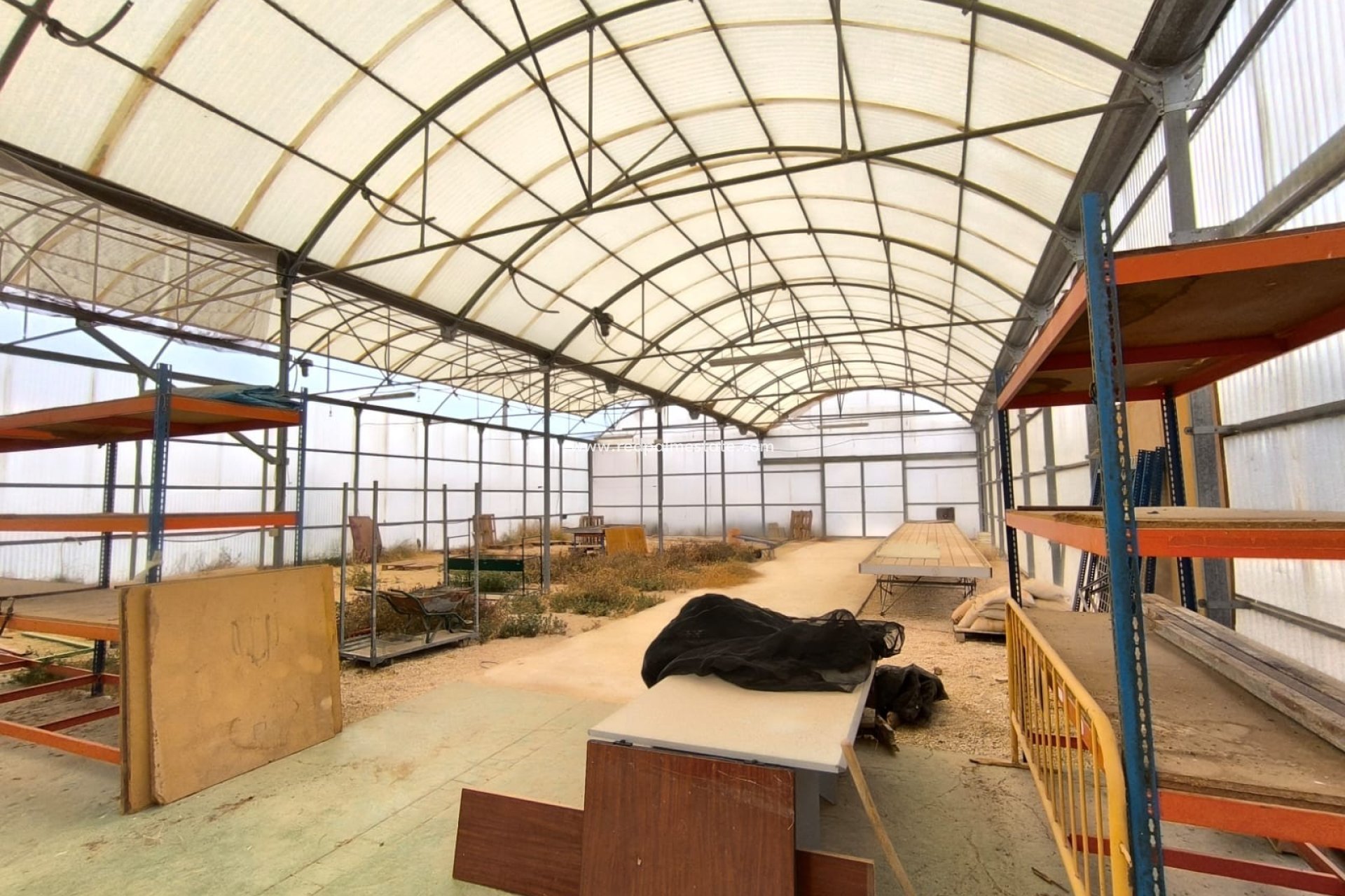 Resale - Business -
Aspe - Inland