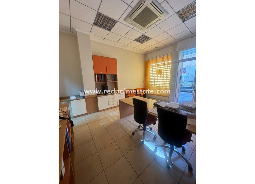 Resale - Business -
Bigastro