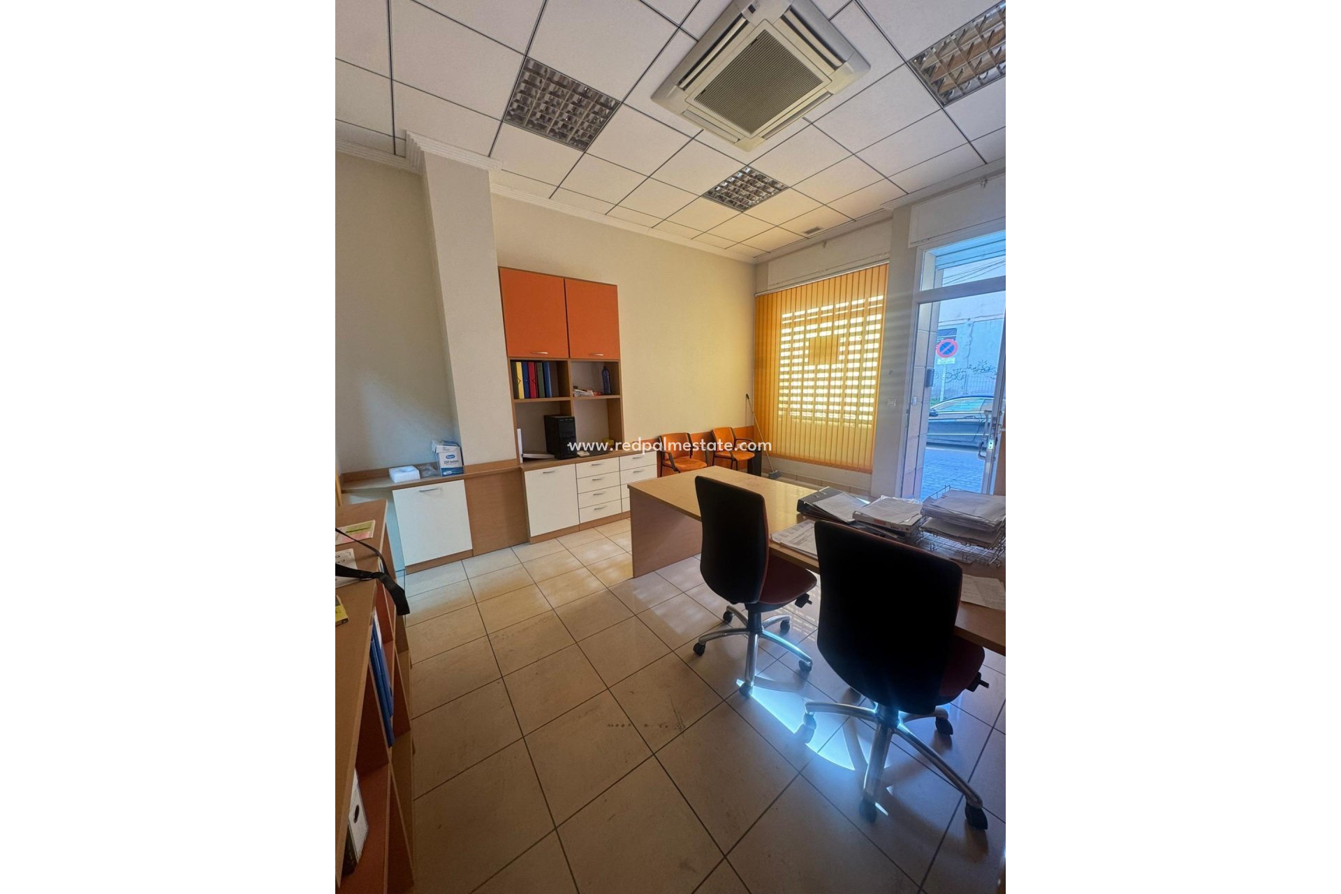 Resale - Business -
Bigastro