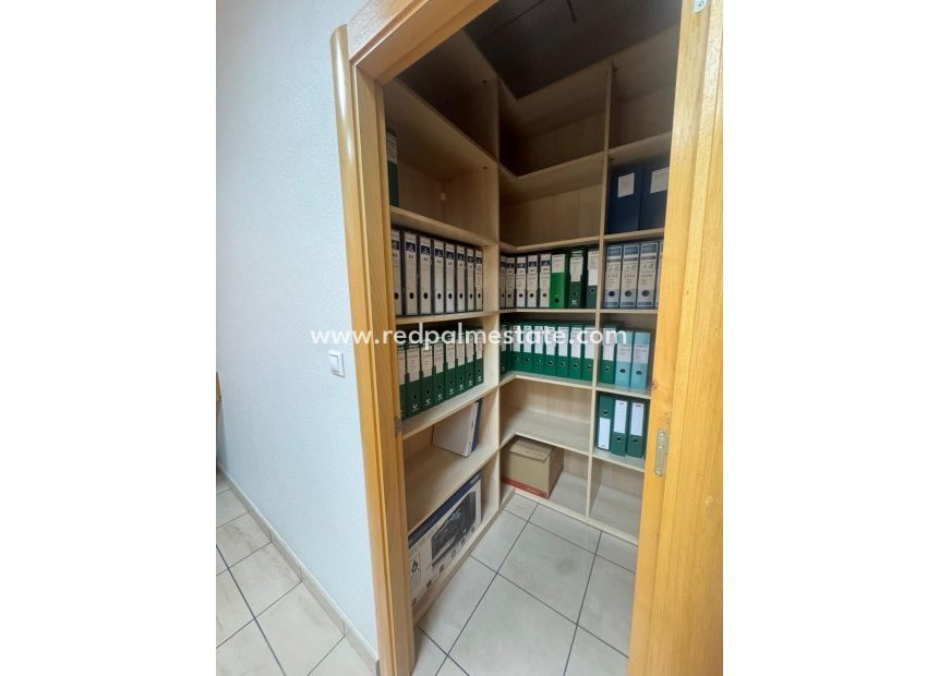 Resale - Business -
Bigastro