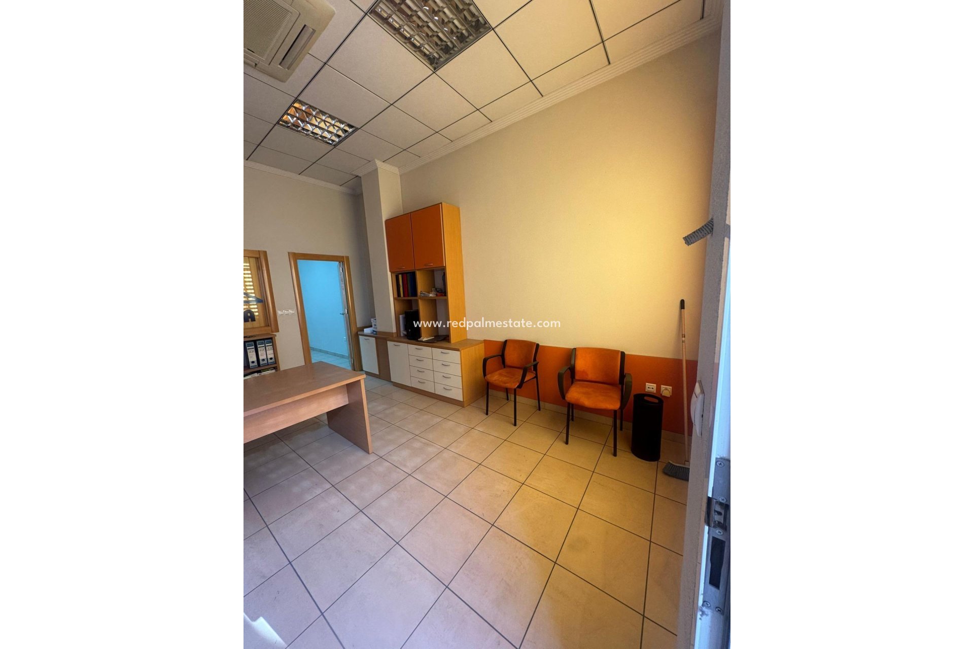 Resale - Business -
Bigastro