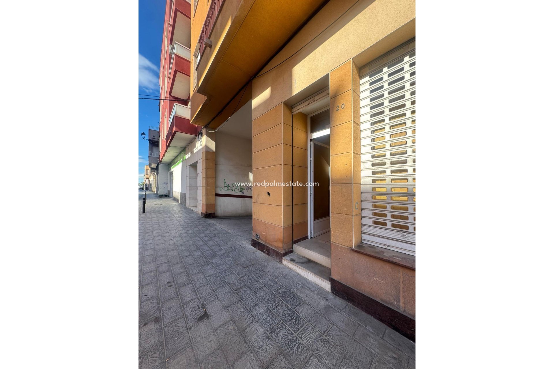 Resale - Business -
Bigastro