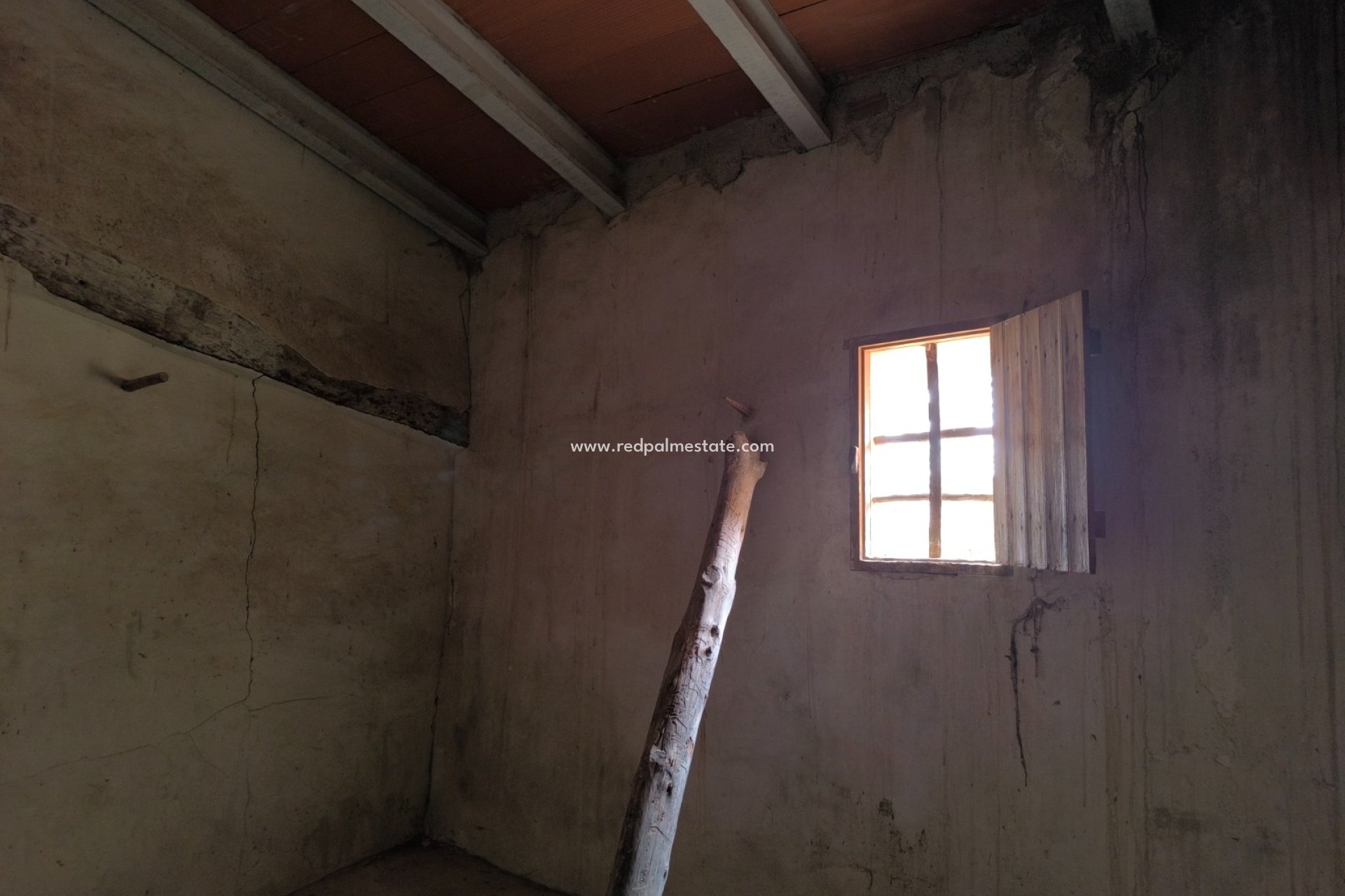 Resale - Business -
Casas del Senor - Inland