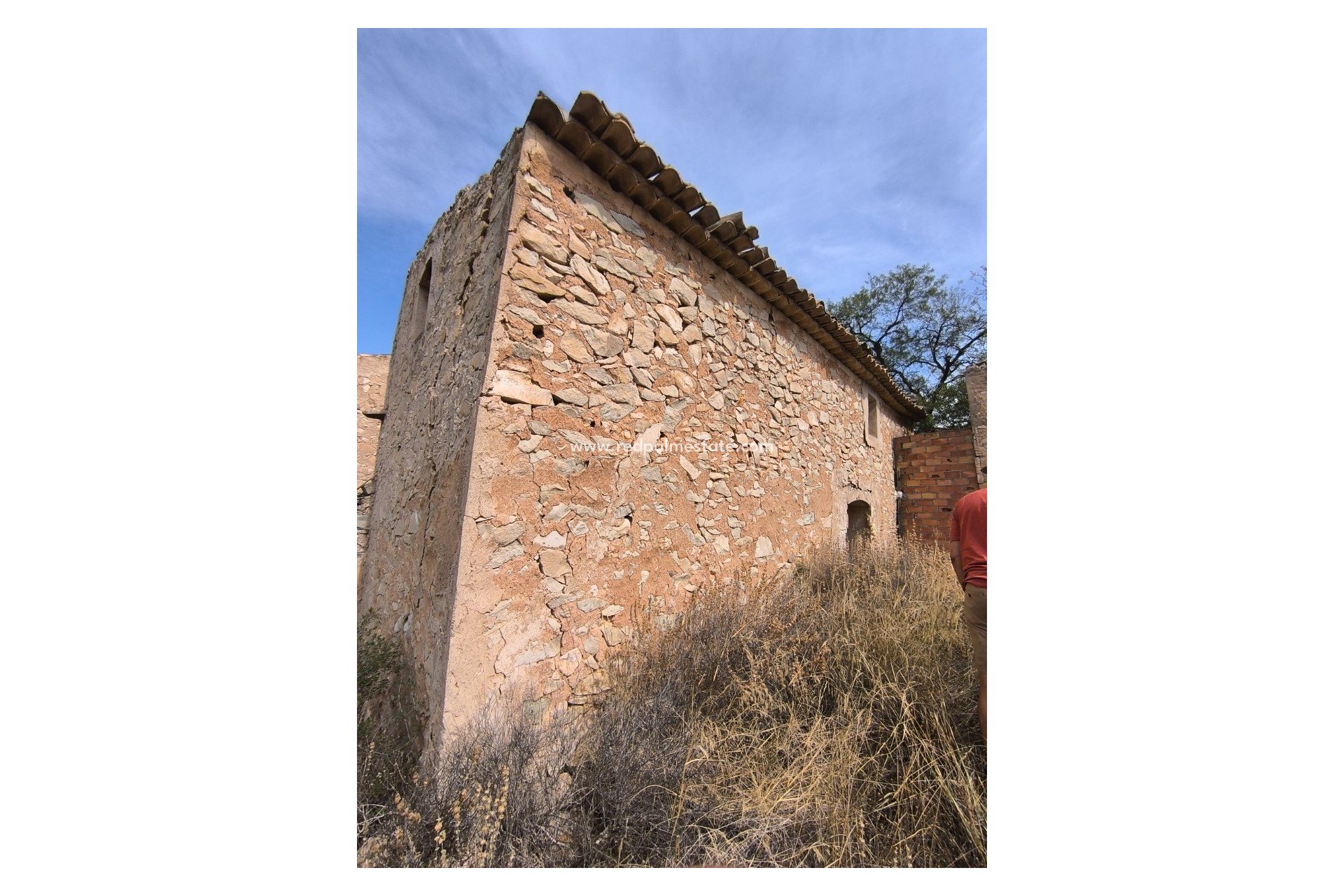Resale - Business -
Casas del Senor - Inland