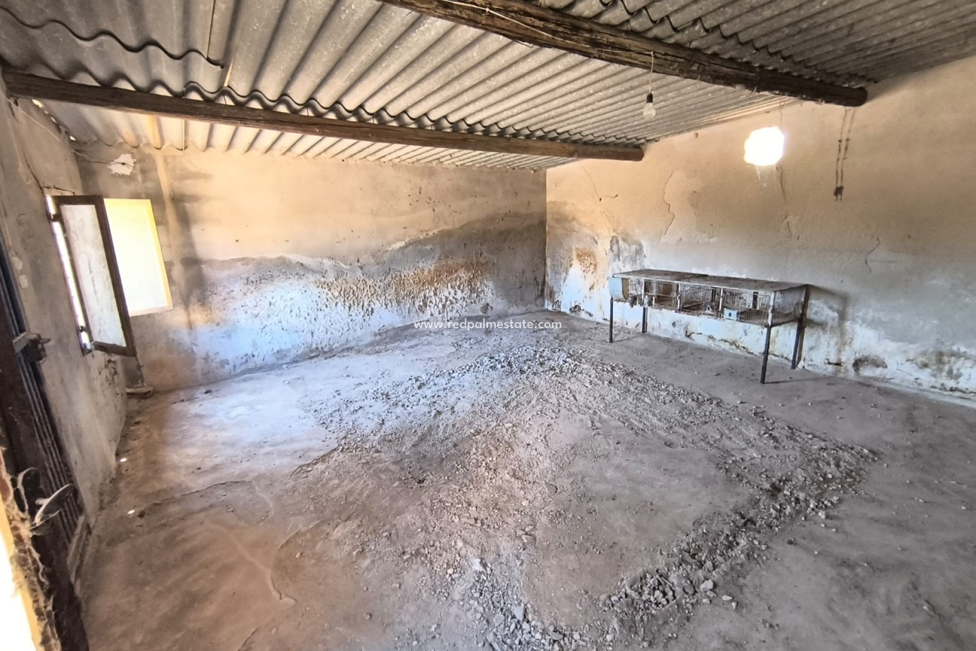 Resale - Business -
Chinorlet - Inland