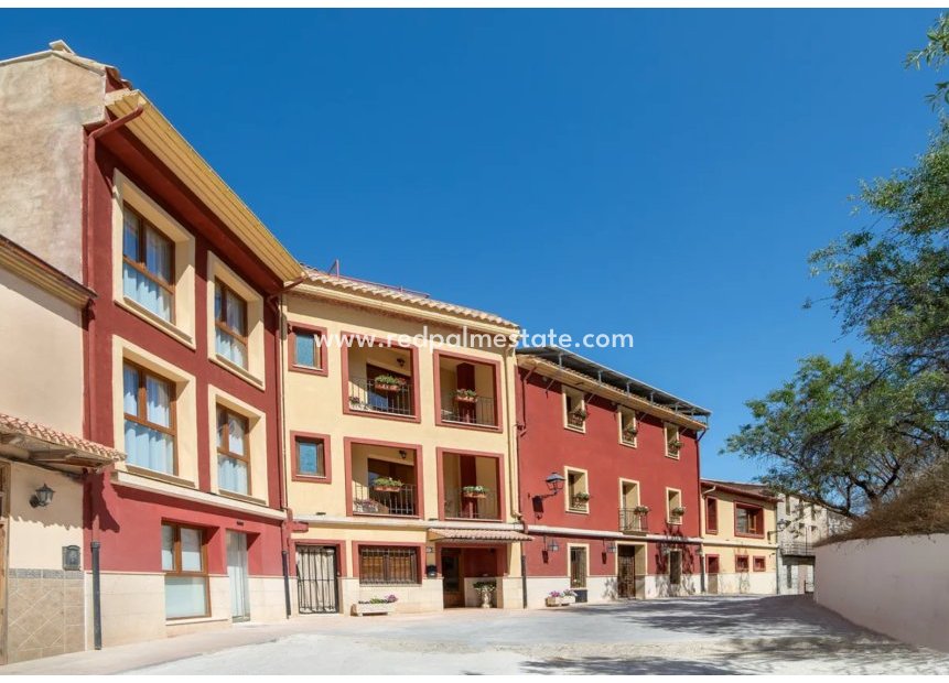 Resale - Business -
Cocentaina - Inland