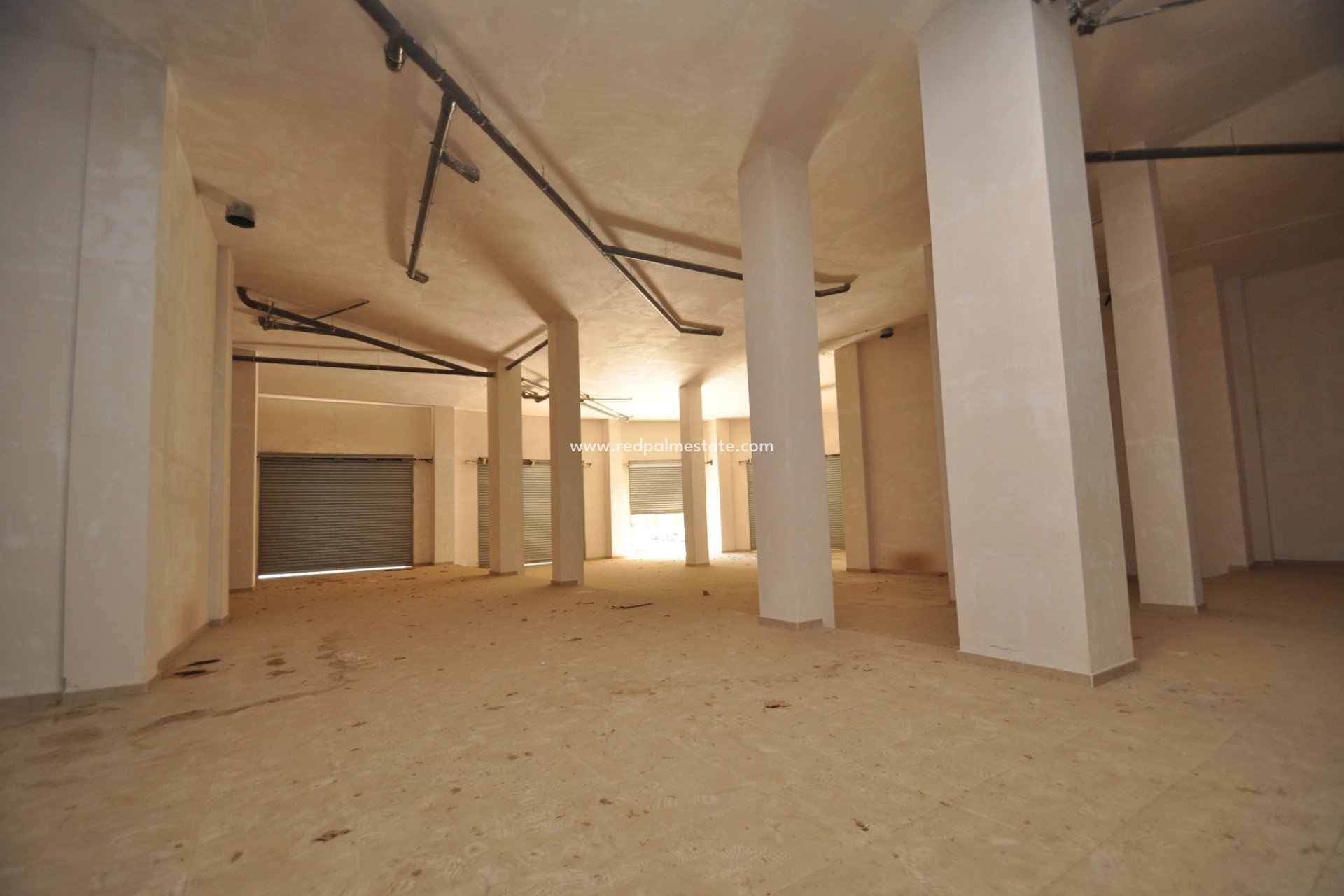 Resale - Business -
Elda - Inland