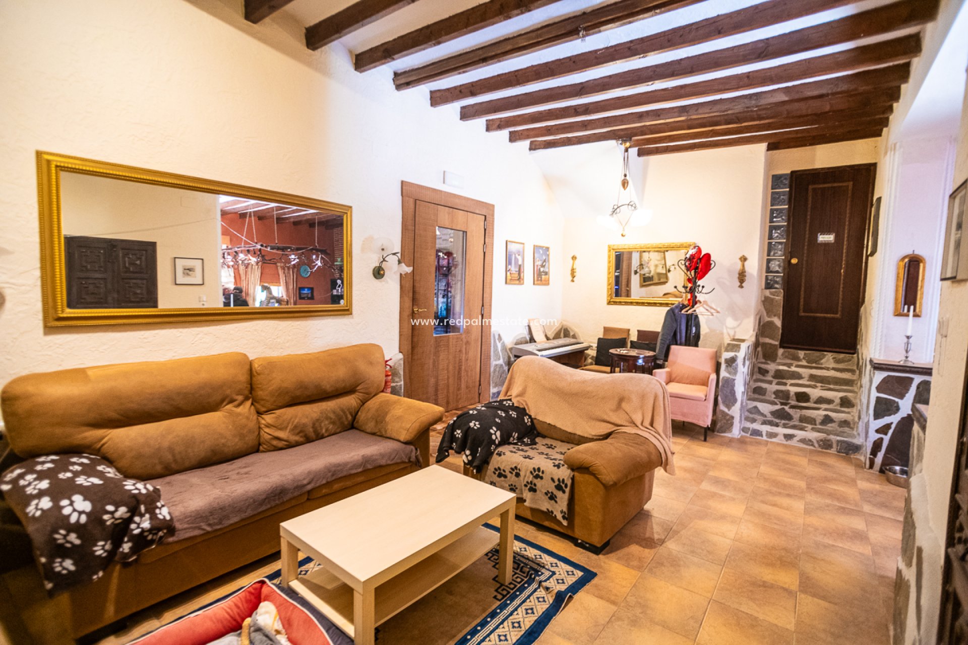 Resale - Business -
Hondón de las Nieves - Inland