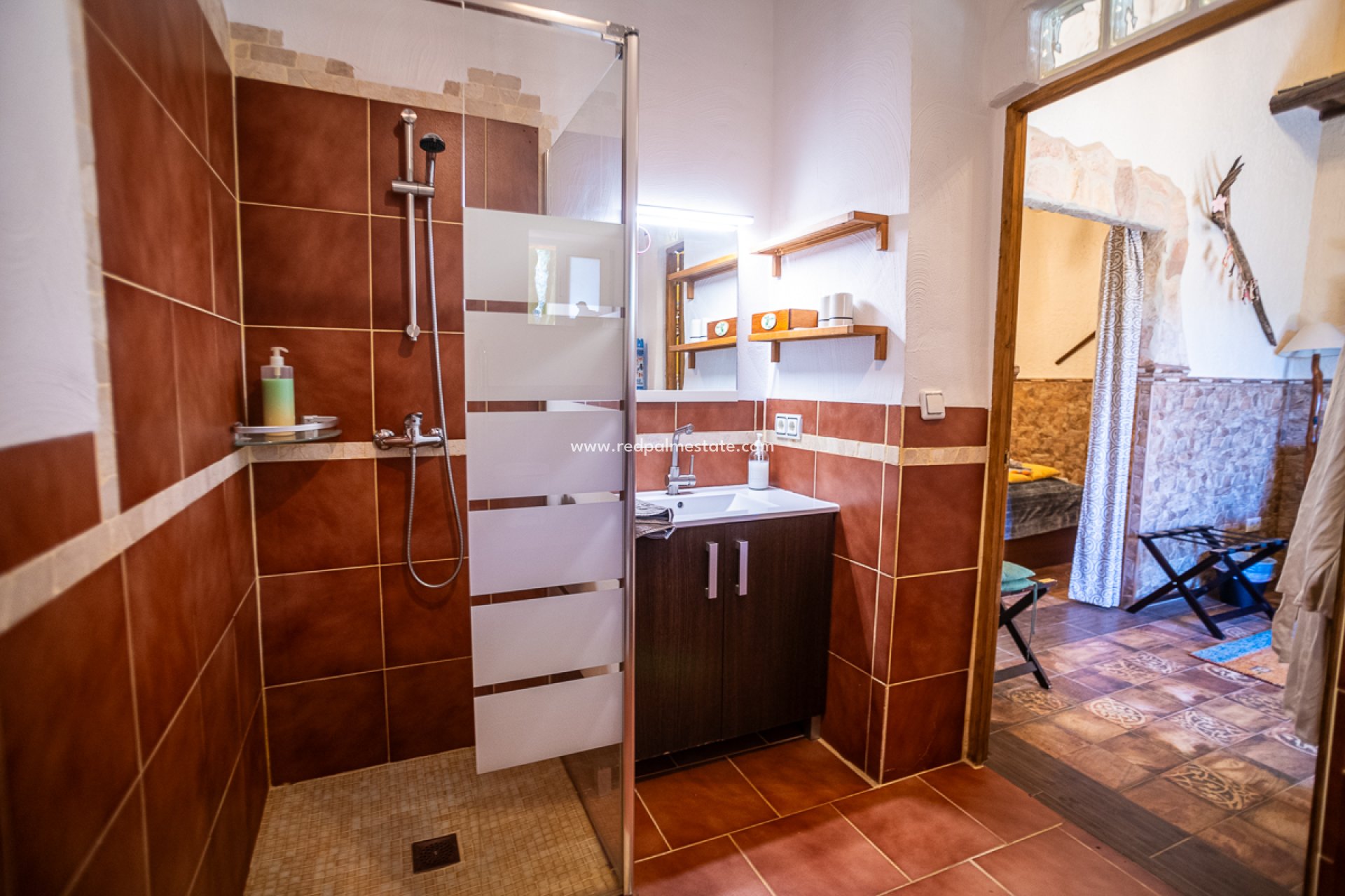 Resale - Business -
Hondón de las Nieves - Inland