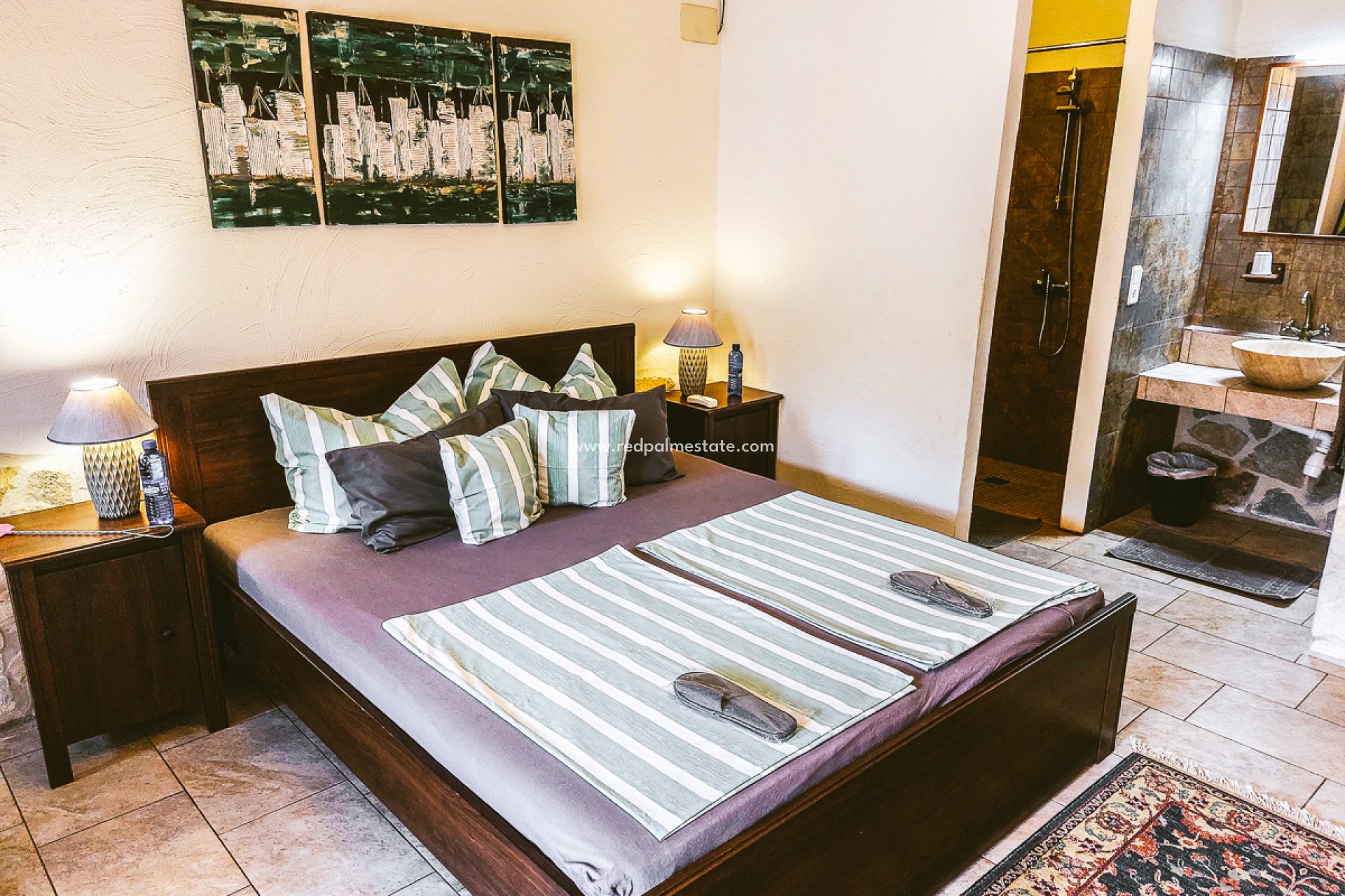 Resale - Business -
Hondón de las Nieves - Inland