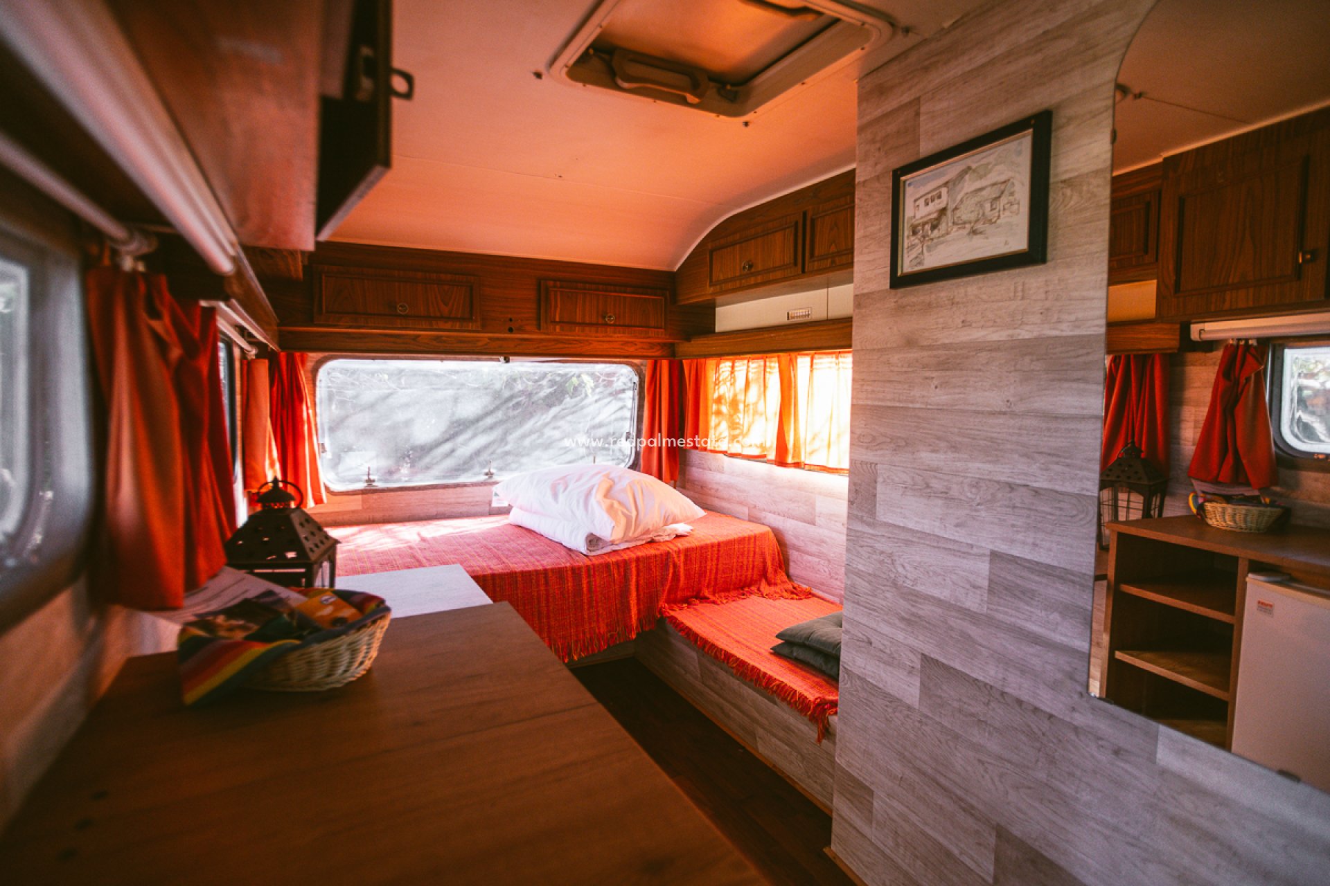 Resale - Business -
Hondón de las Nieves - Inland