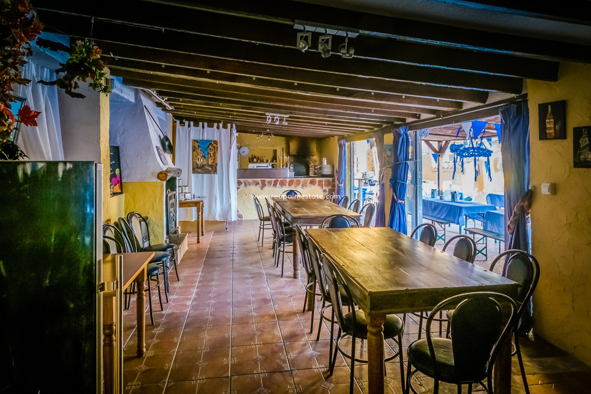 Resale - Business -
Hondón de las Nieves - Inland