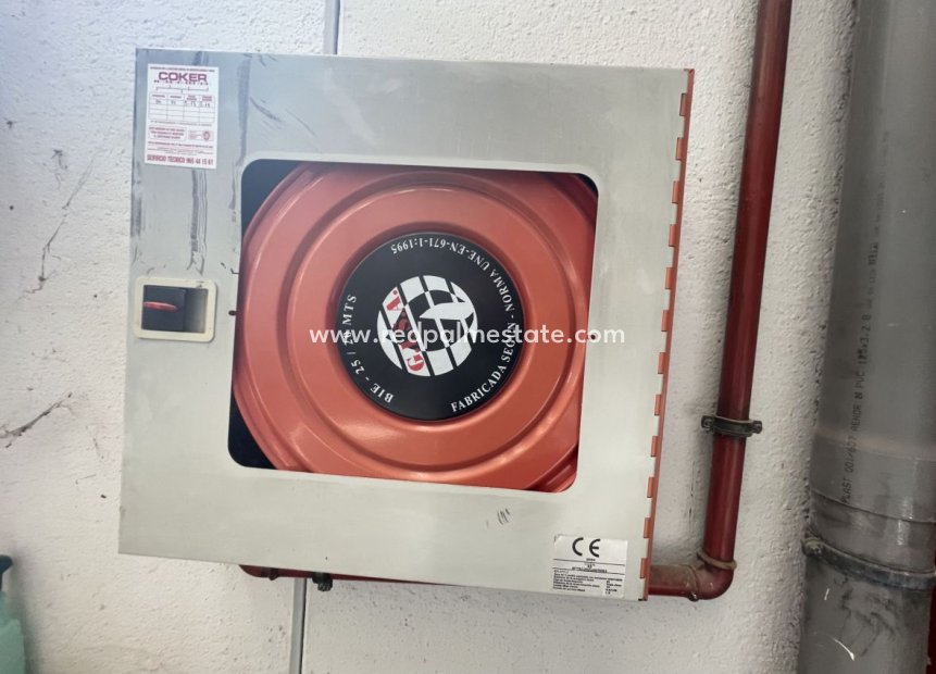 Resale - Business -
Hondón de las Nieves - Inland