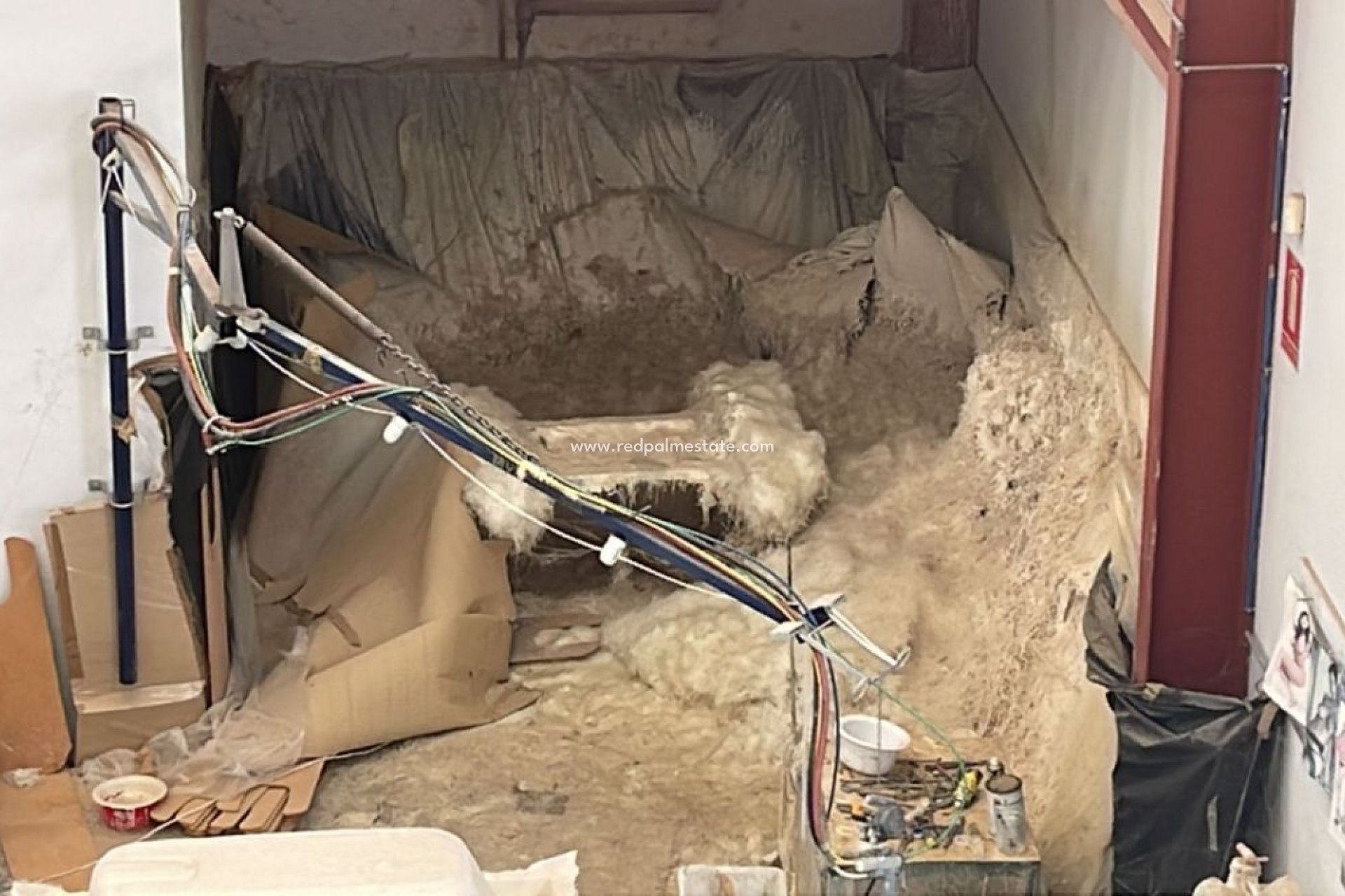 Resale - Business -
Hondón de las Nieves - Inland