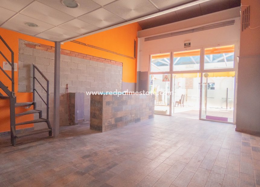 Resale - Business -
La Finca Golf Resort - La Finca Golf