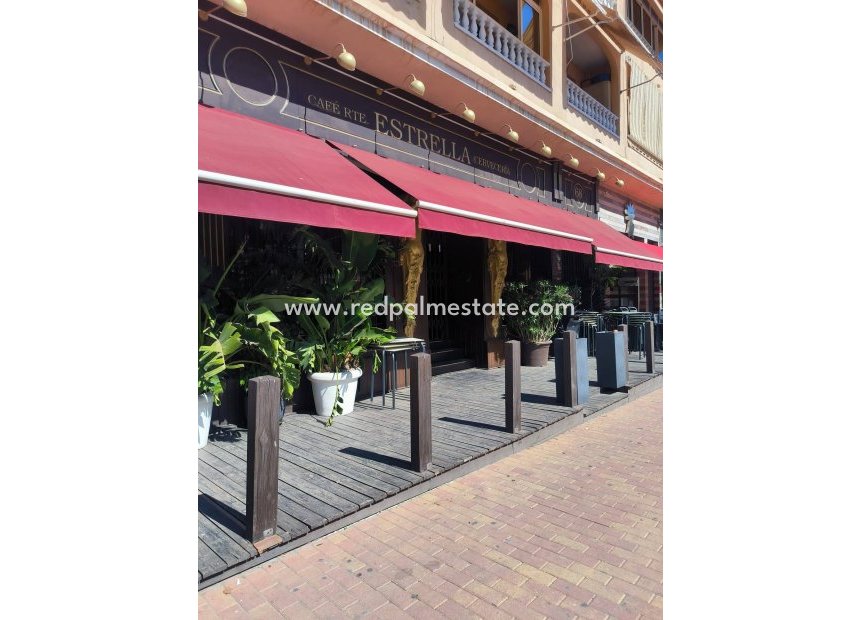 Resale - Business -
Lo Pagan - Villananitos