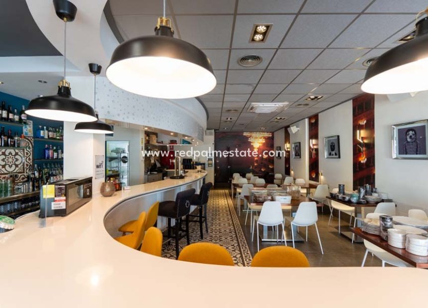 Resale - Business -
Mar Menor Golf Resort - Inland