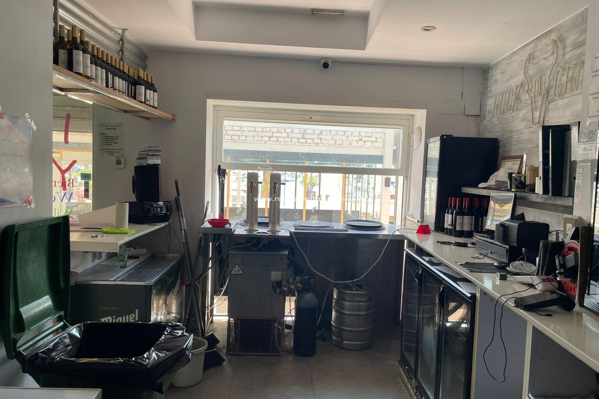 Resale - Business -
Mazarron - Paseo