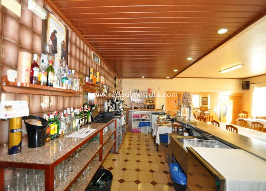 Resale - Business -
Monóvar/Monóver - Inland