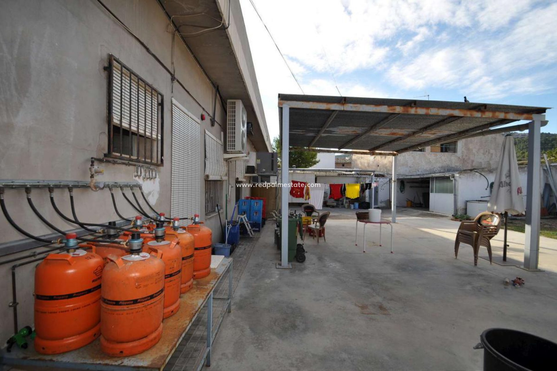 Resale - Business -
Monóvar/Monóver - Inland