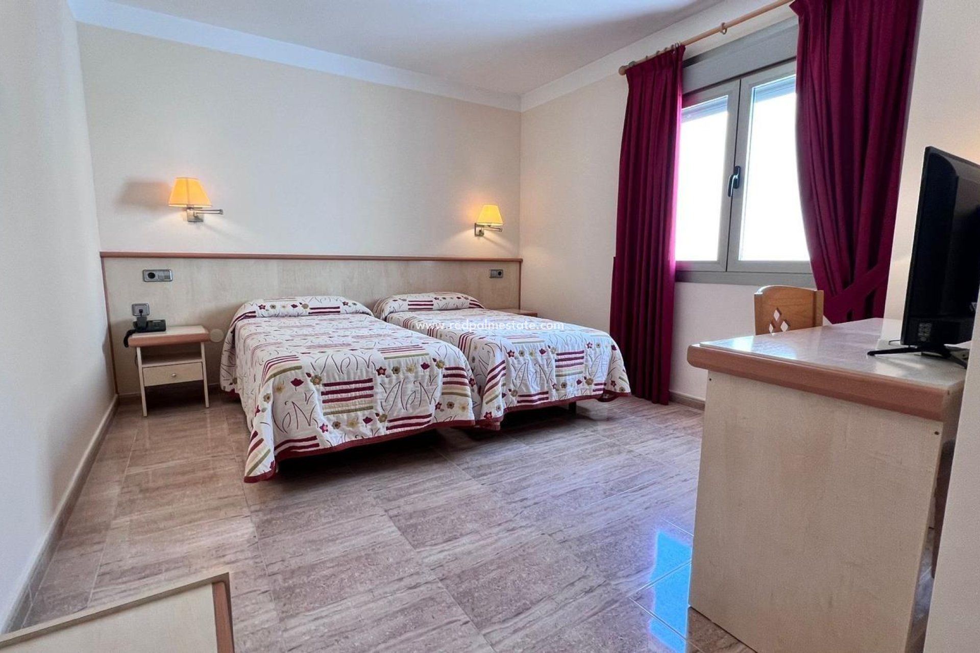 Resale - Business -
Montesinos - Los Montesinos