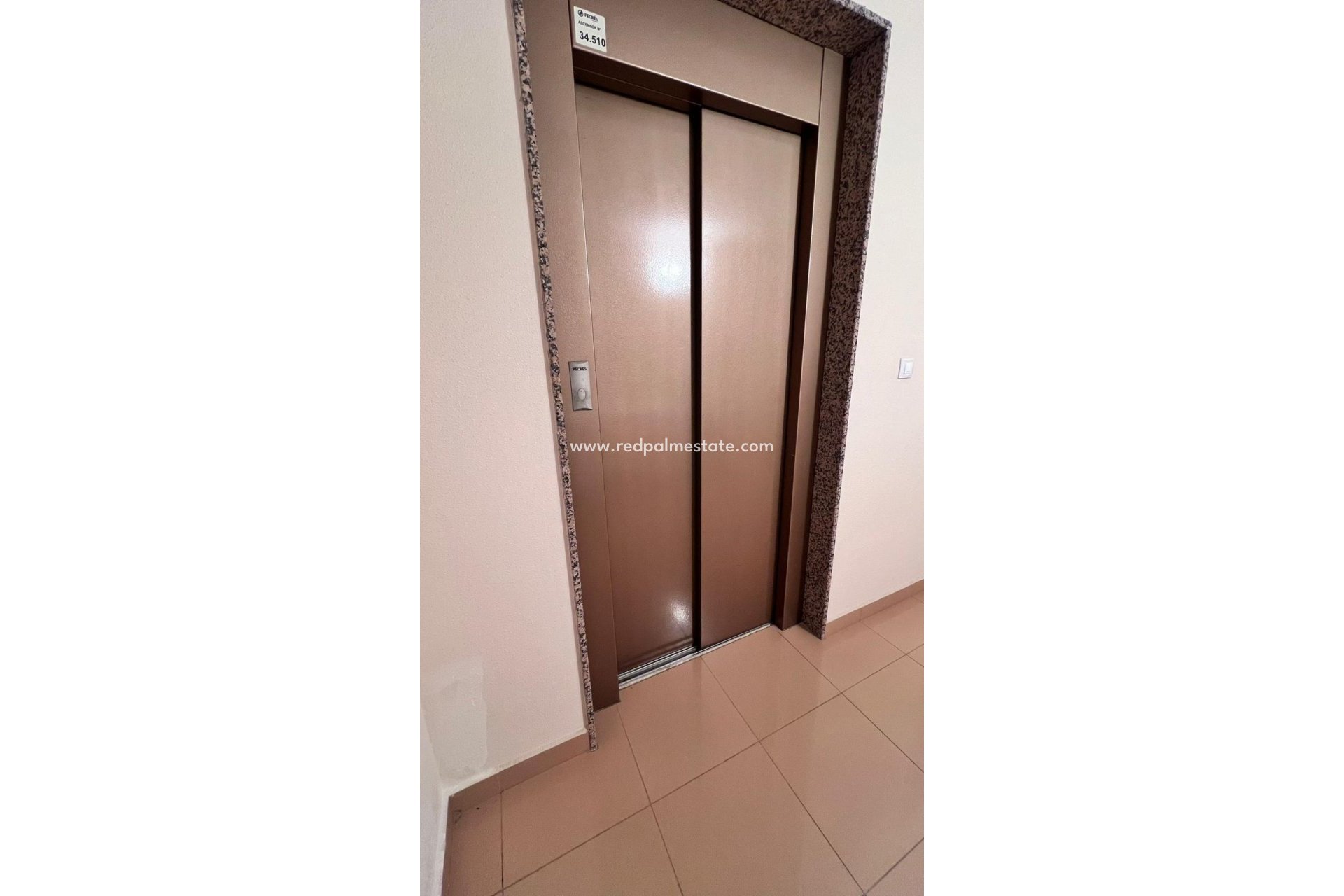 Resale - Business -
Montesinos - Los Montesinos