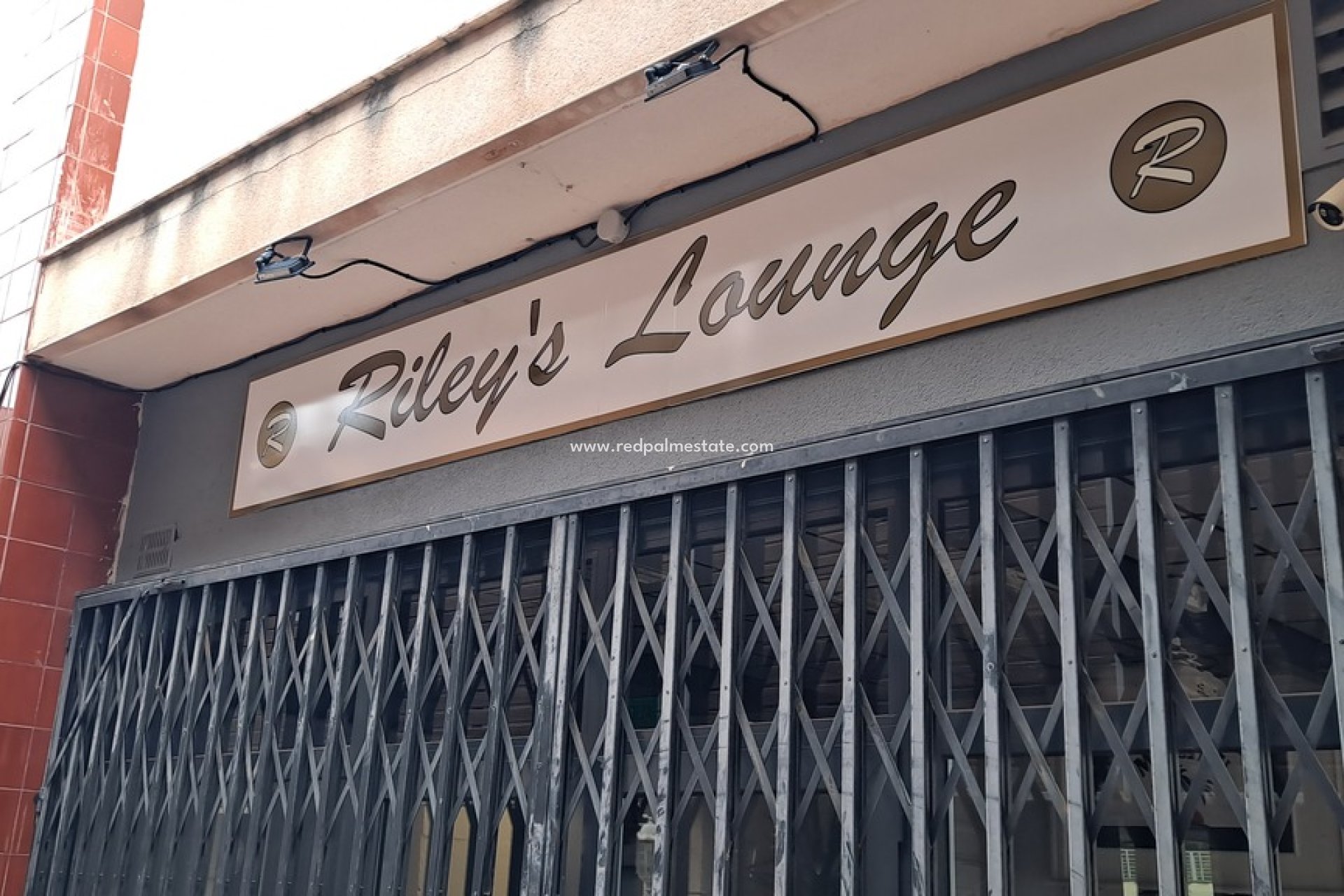 Resale - Business -
Orihuela Costa - Inland