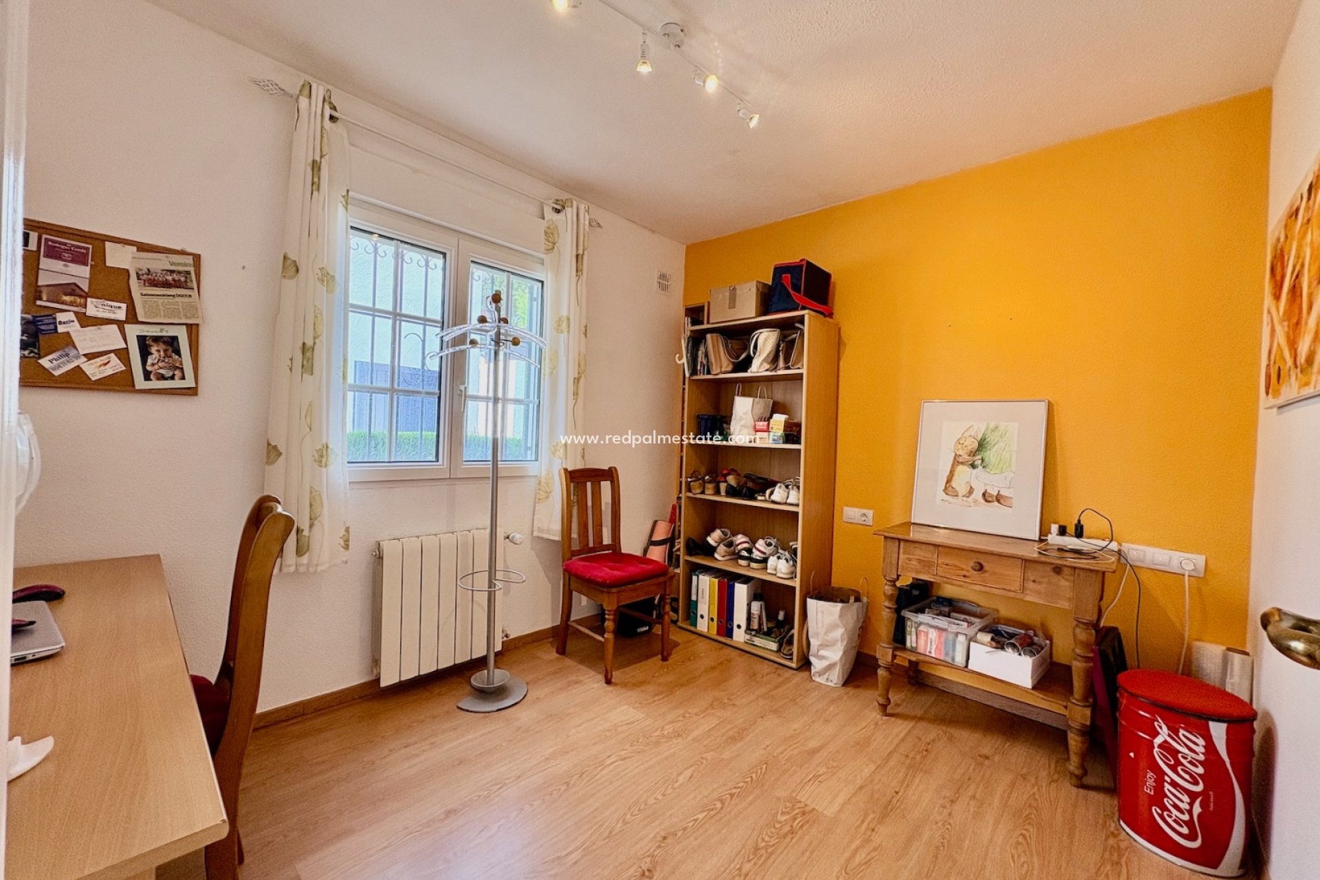 Resale - Business -
Orihuela Costa - Inland