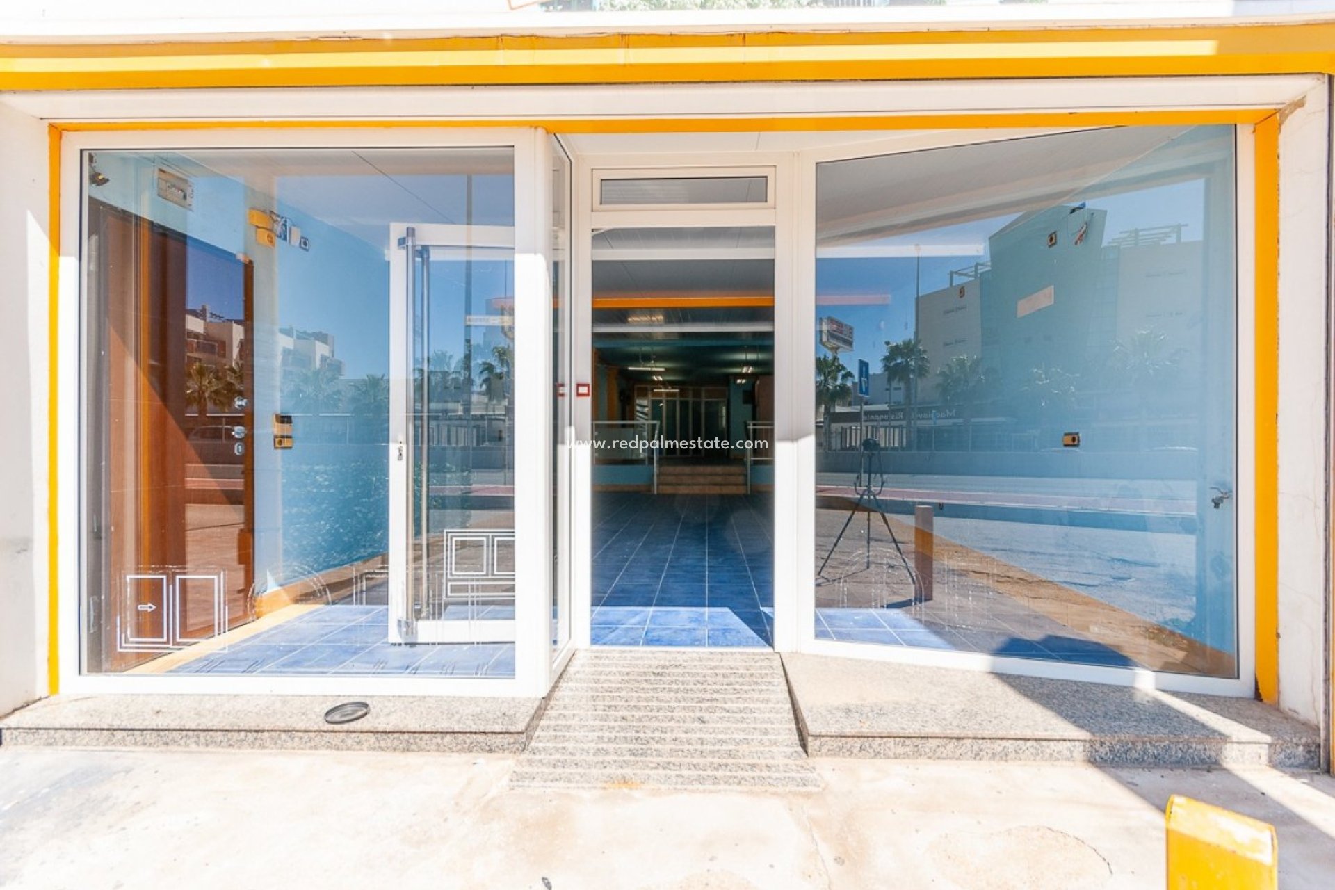 Resale - Business -
Orihuela Costa - La Regia