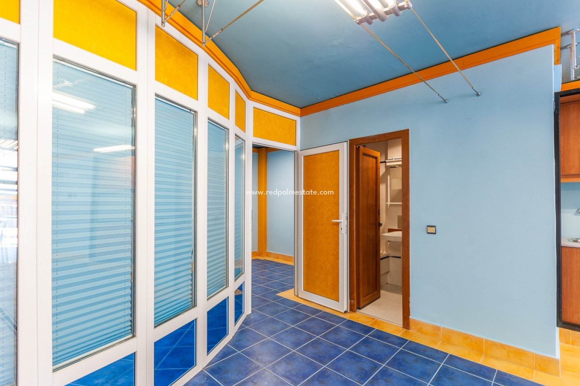 Resale - Business -
Orihuela Costa - La Regia