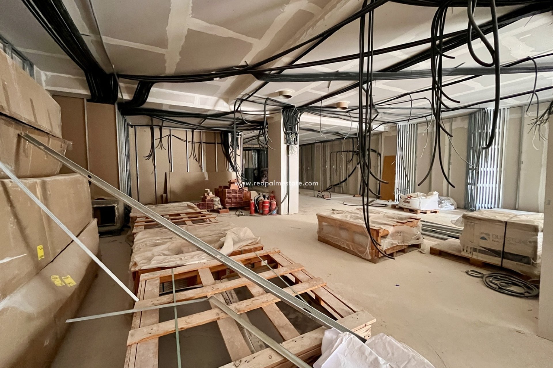 Resale - Business -
Orihuela Costa - La Zenia