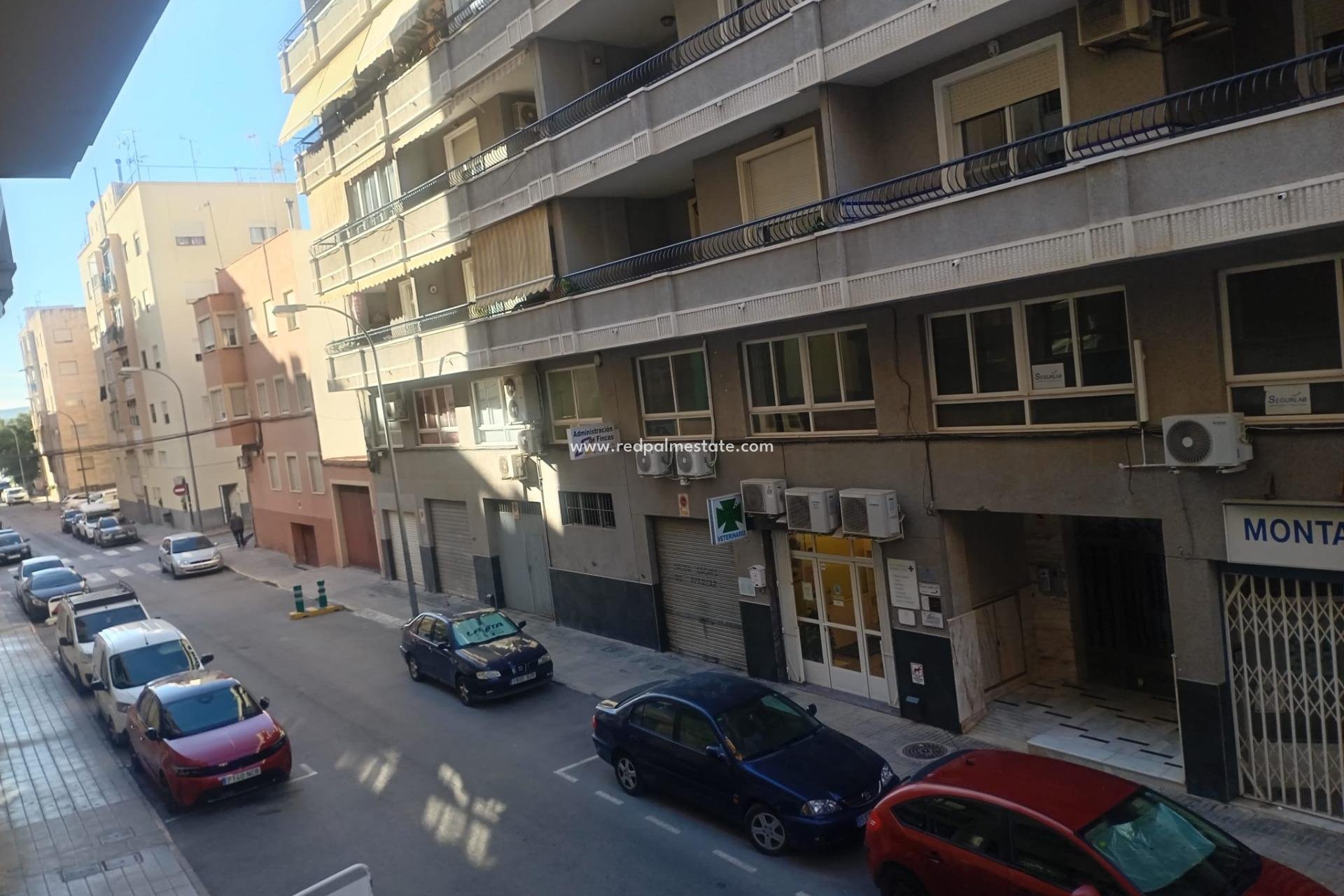 Resale - Business -
Orihuela Costa - Orihuela Ciudad