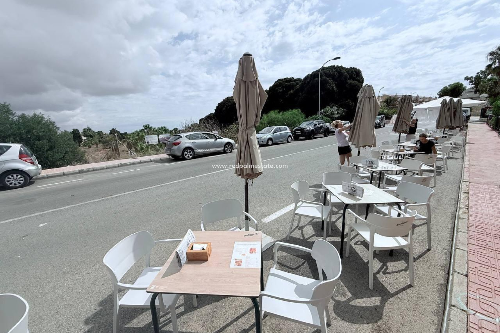 Resale - Business -
Orihuela Costa - Punta prima