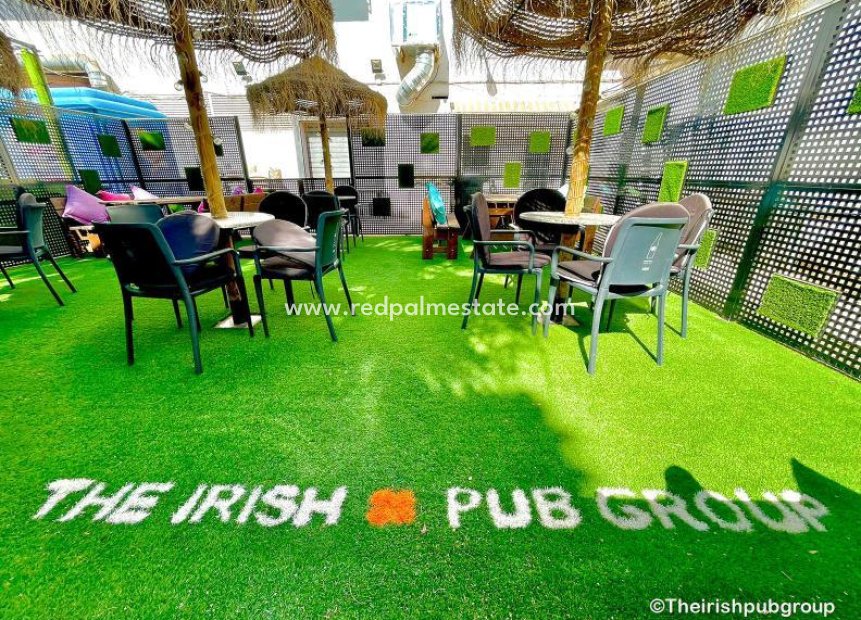 Resale - Business -
Orihuela Costa - Villamartín