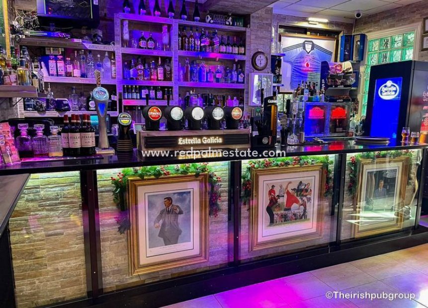 Resale - Business -
Orihuela Costa - Villamartín