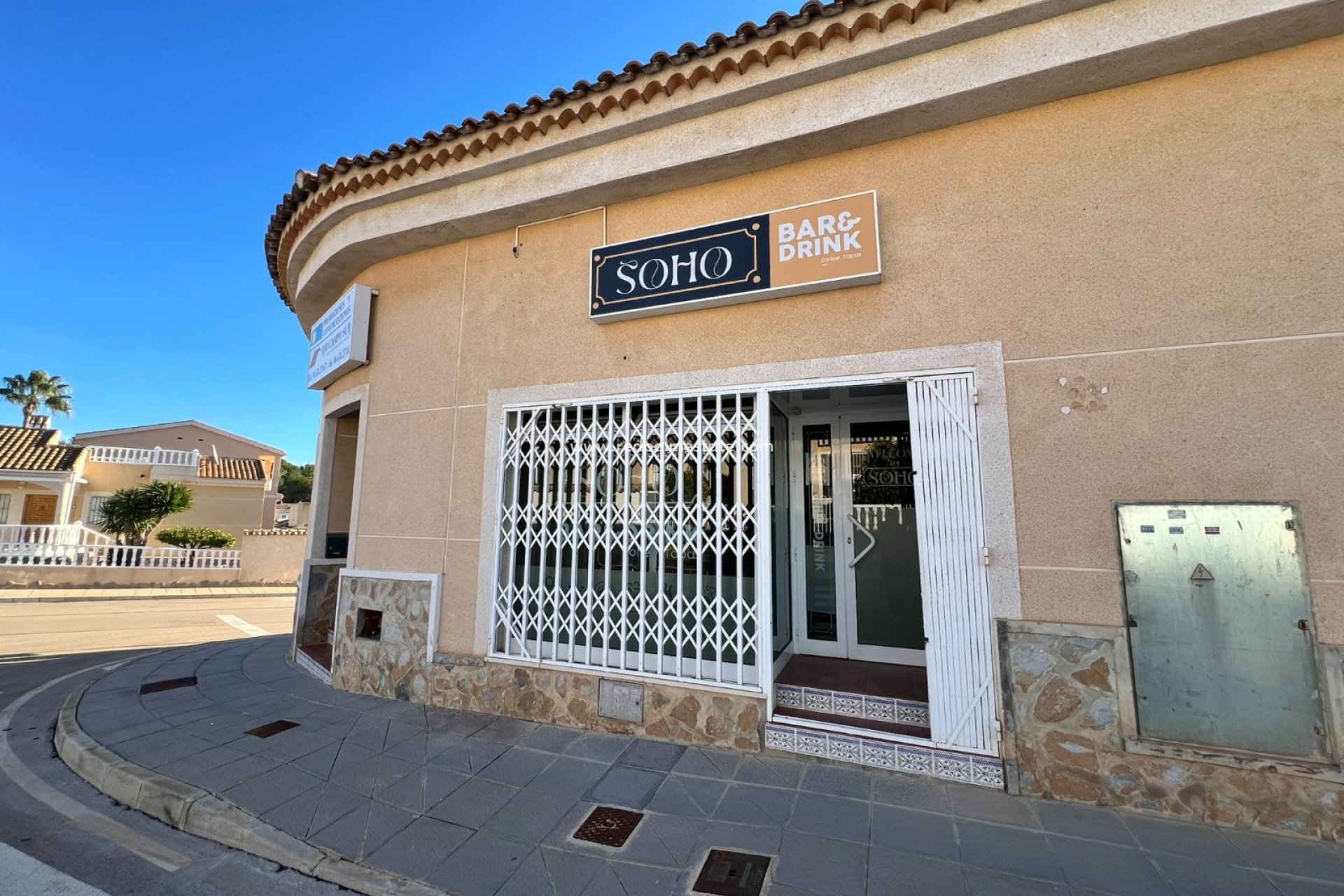 Resale - Business -
Pilar de la Horadada
