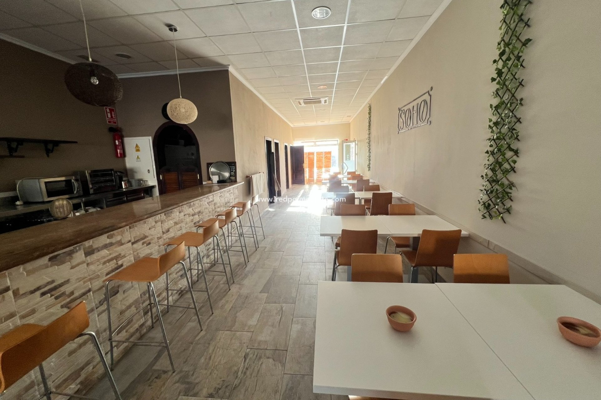 Resale - Business -
Pilar de la Horadada