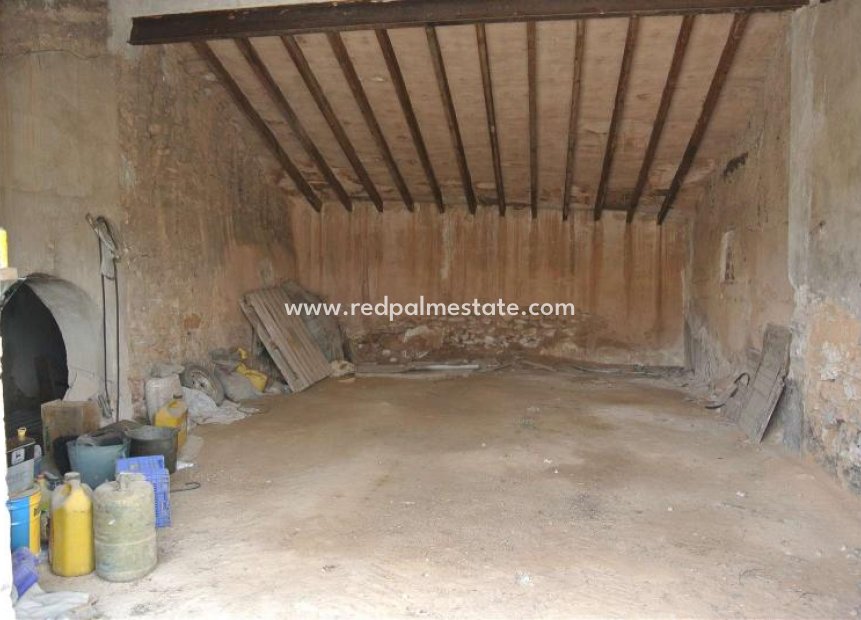 Resale - Business -
Pinoso - Inland