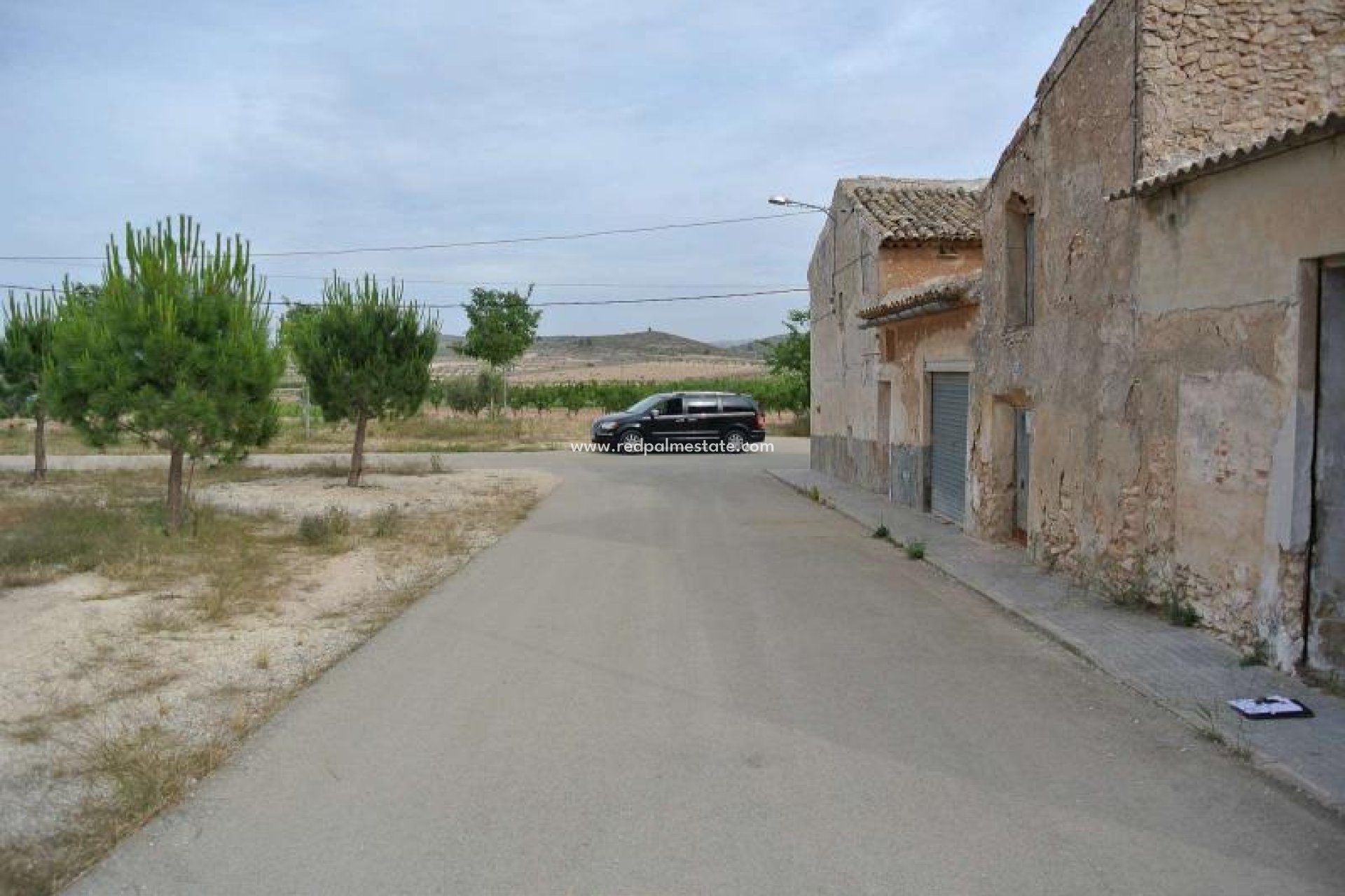 Resale - Business -
Pinoso - Inland