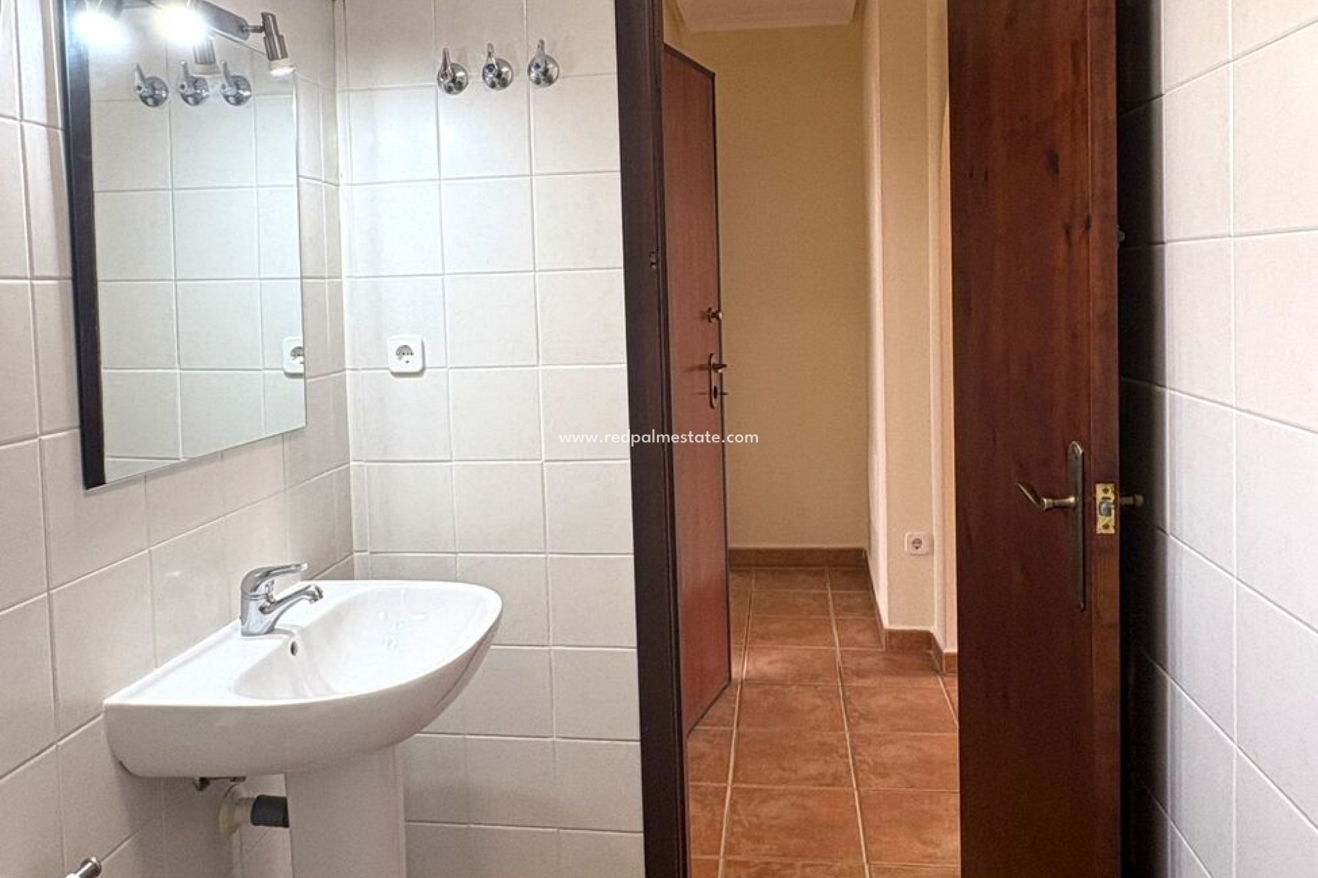 Resale - Business -
San Javier - Roda
