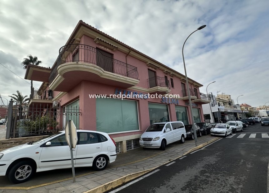 Resale - Business -
San Miguel de Salinas - Inland